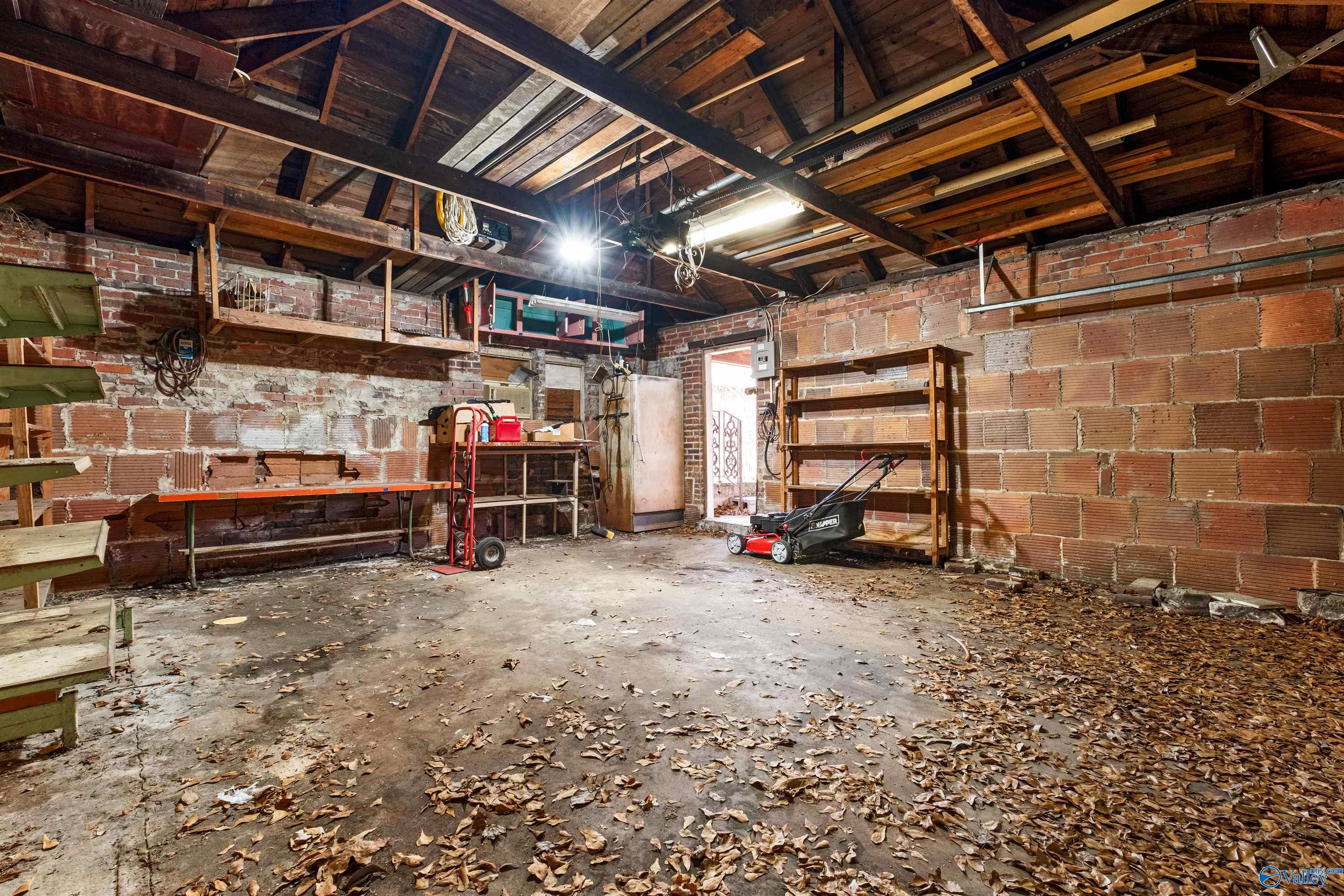 3000 W Meighan Boulevard