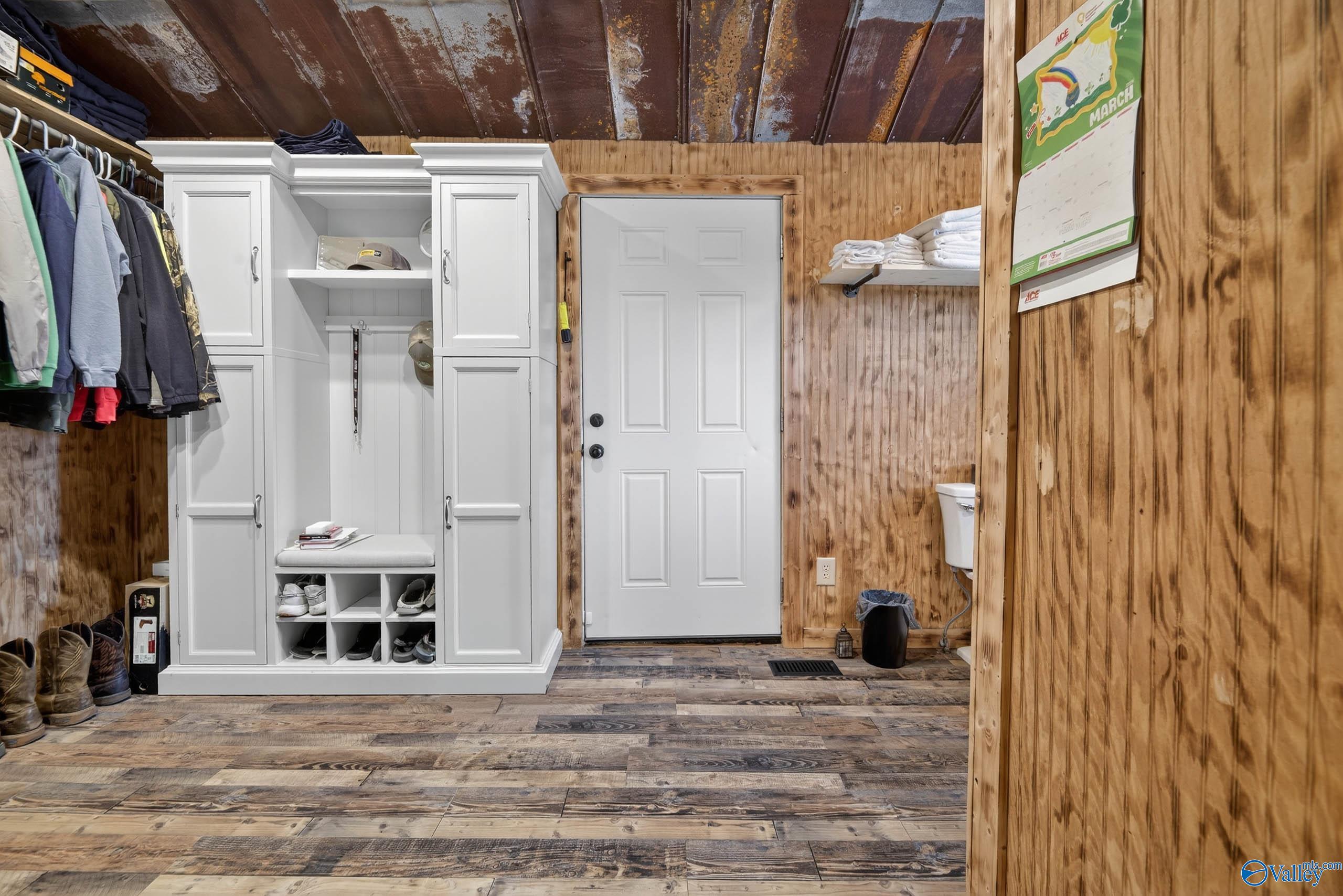 2700 Alfords Bend Road