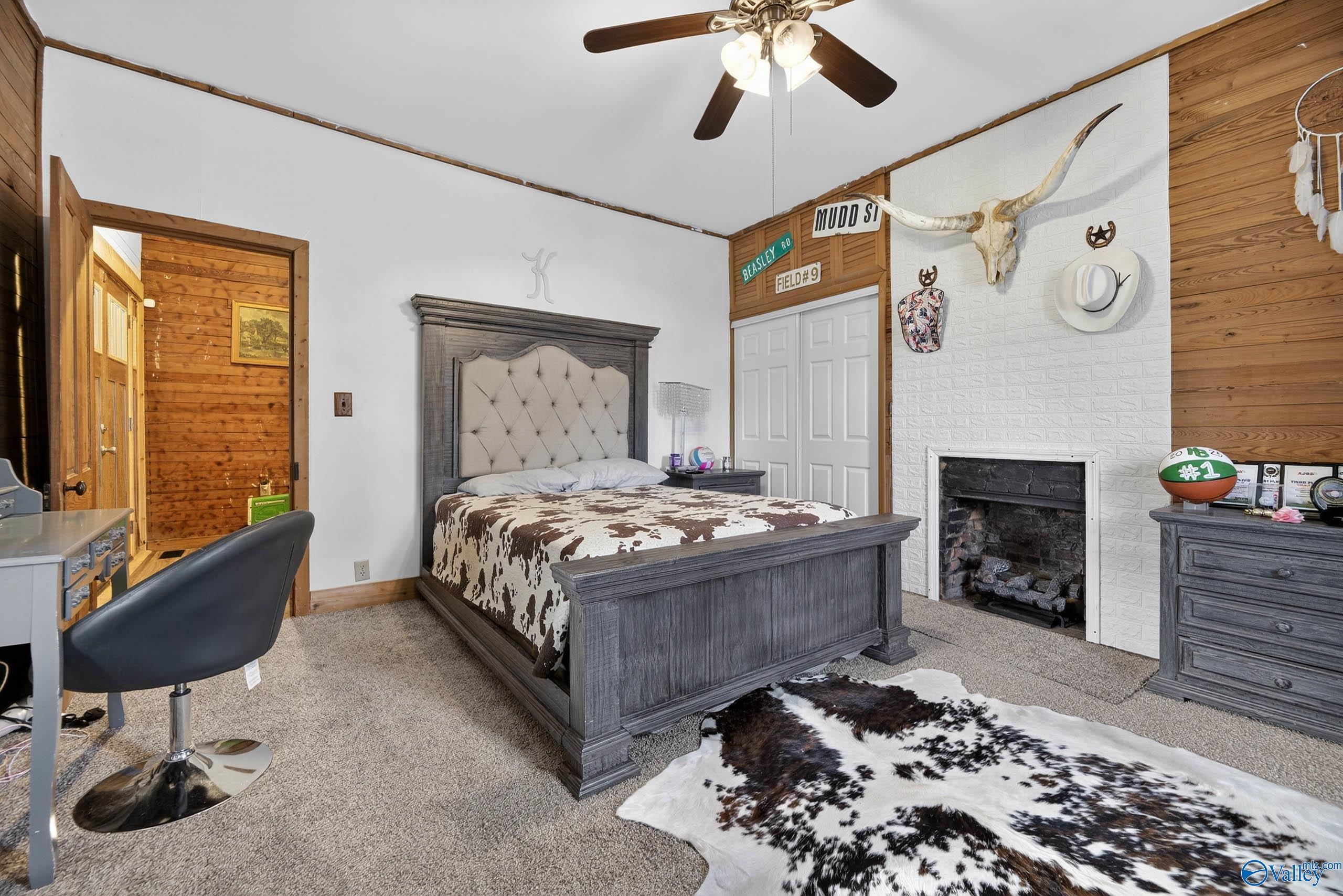 2700 Alfords Bend Road