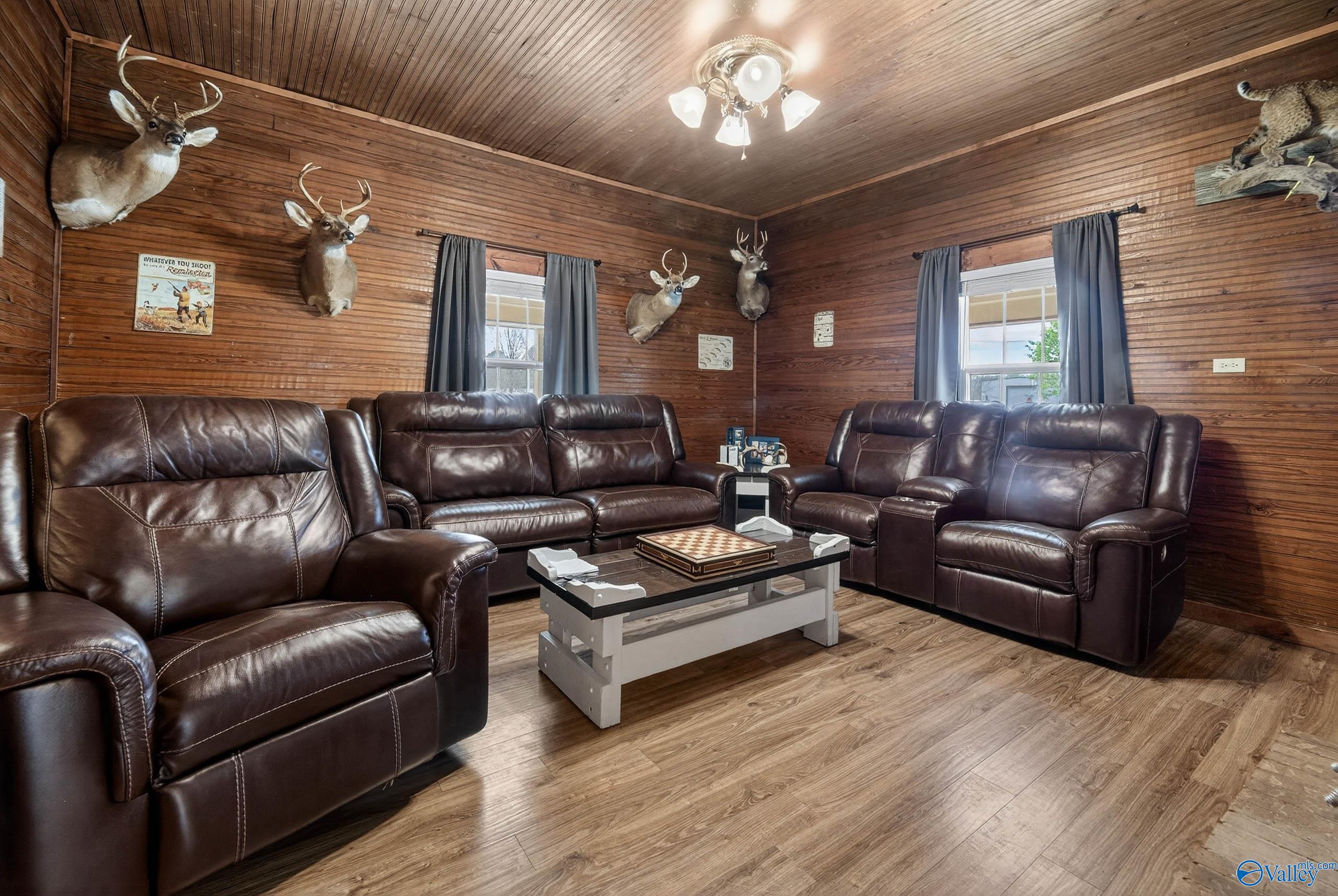 2700 Alfords Bend Road