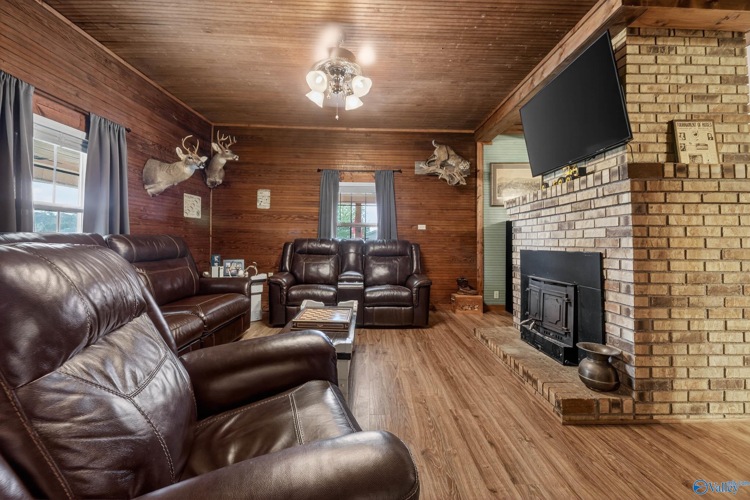 2700 Alfords Bend Road