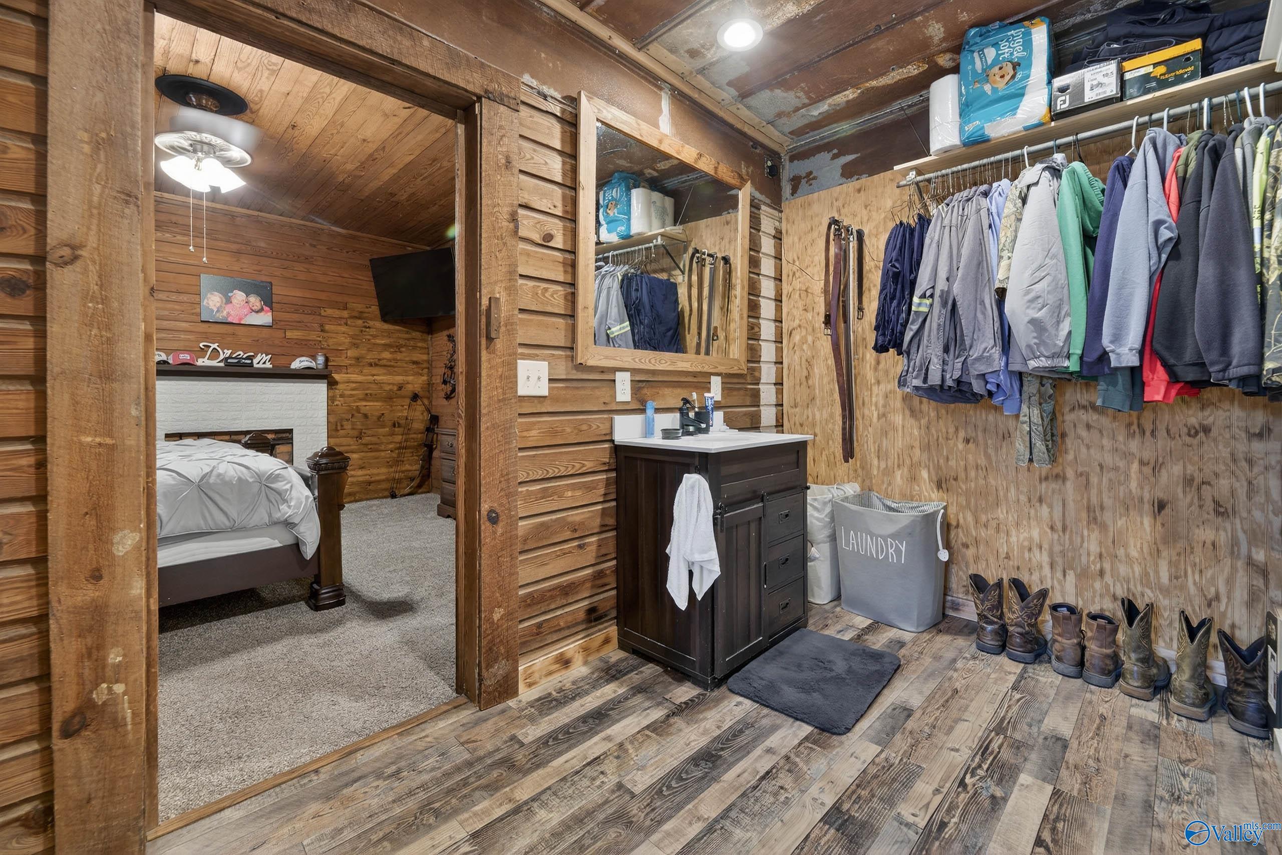 2700 Alfords Bend Road