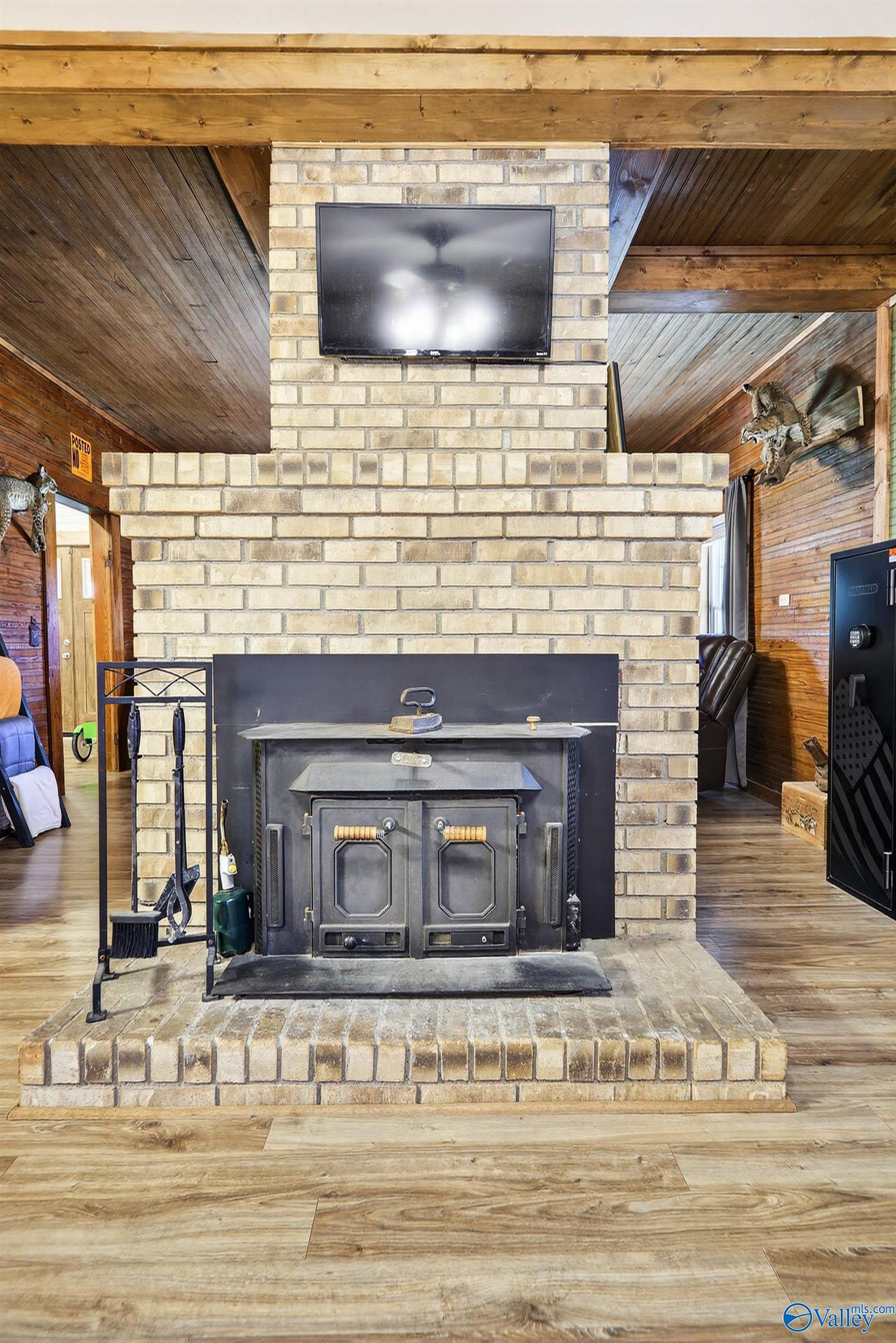 2700 Alfords Bend Road