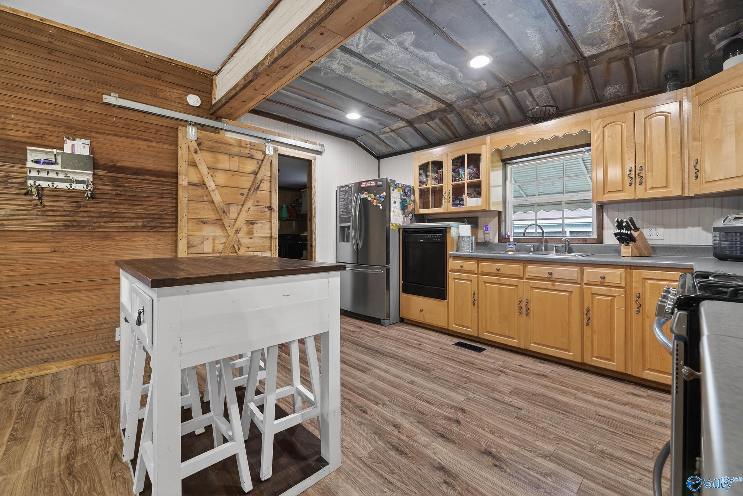 2700 Alfords Bend Road