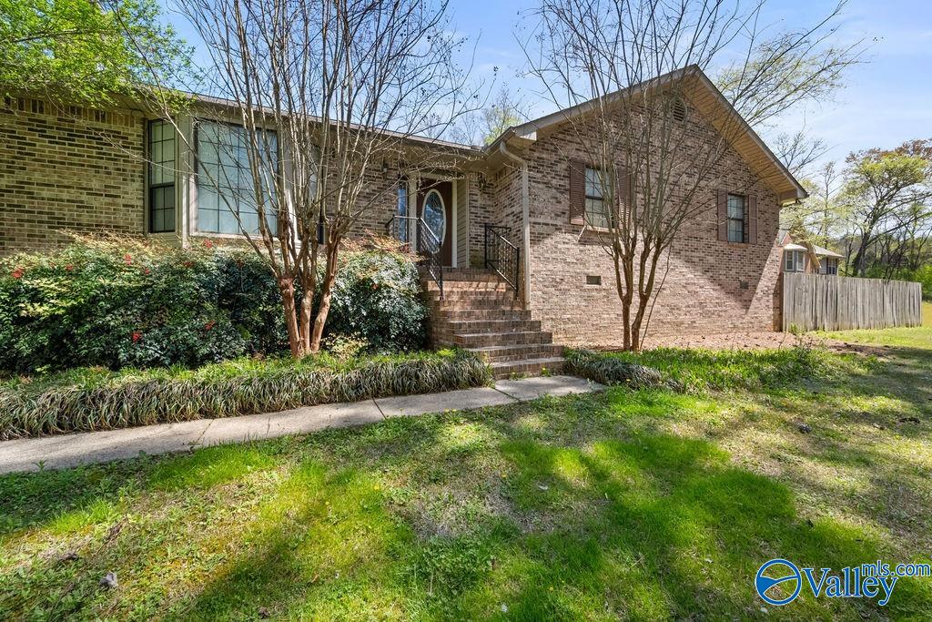 502 Lee Drive