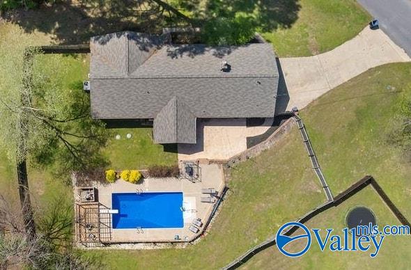 502 Lee Drive