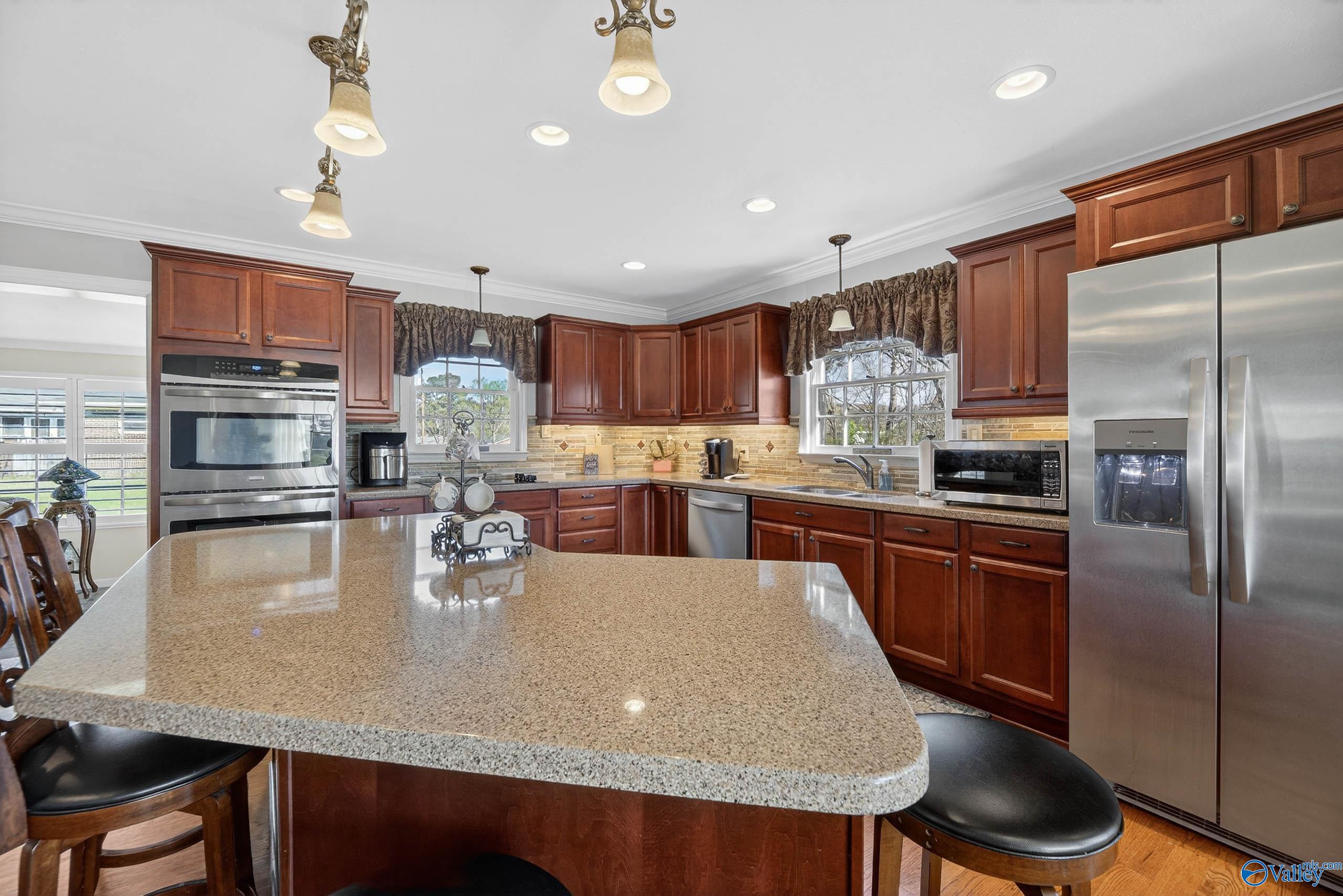 1105 5th Street SW