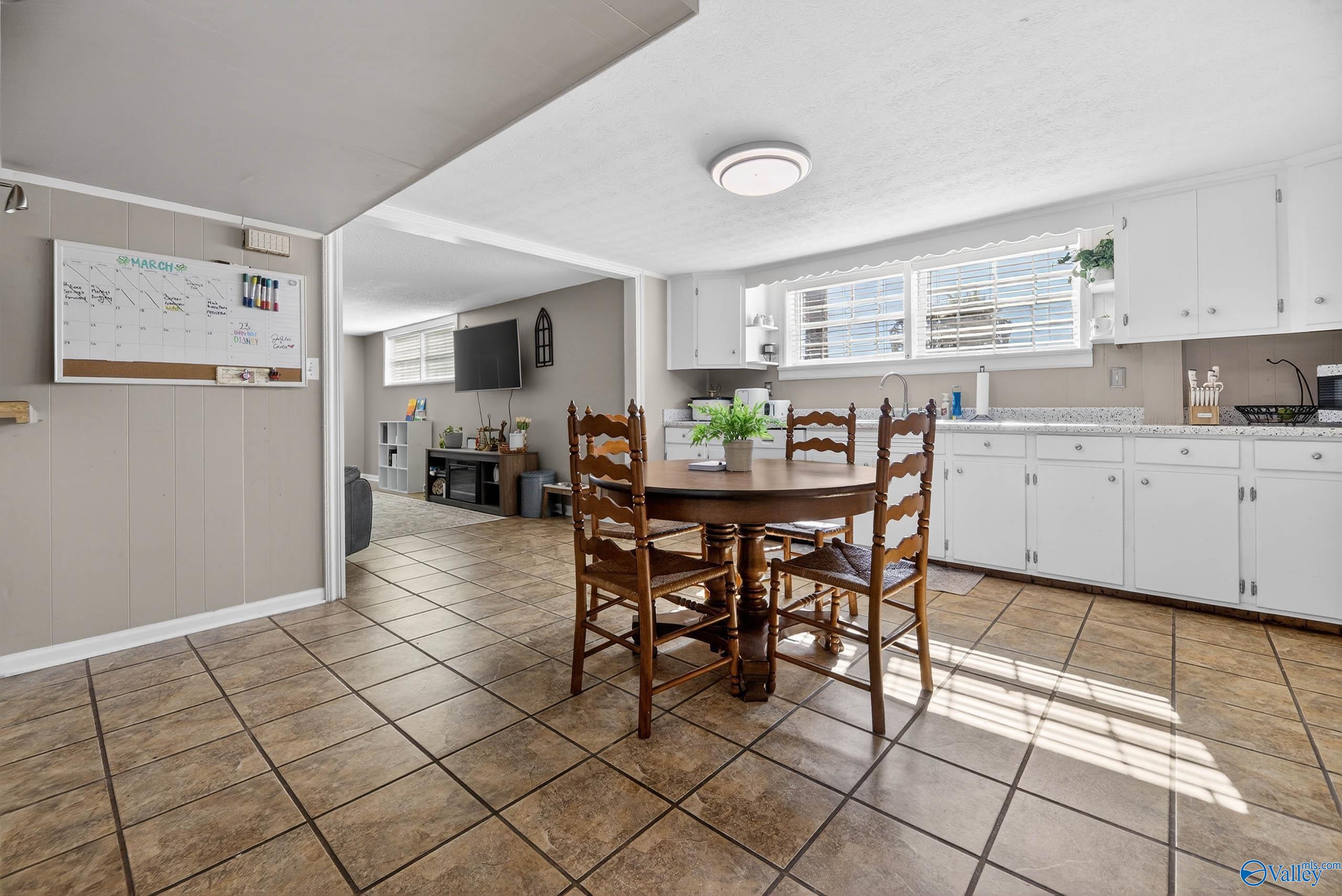 1105 5th Street SW