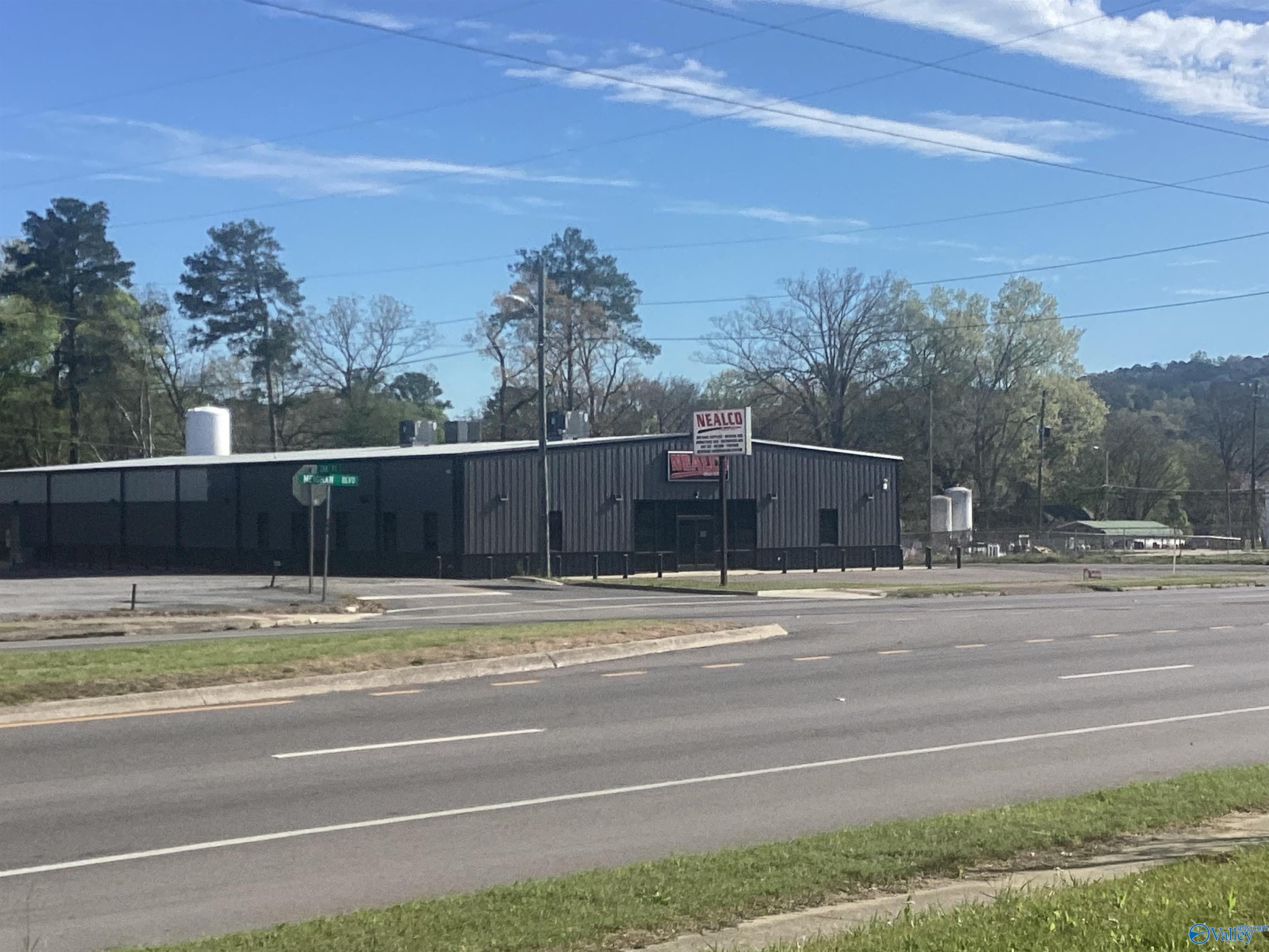 2410 W Meighan Boulevard