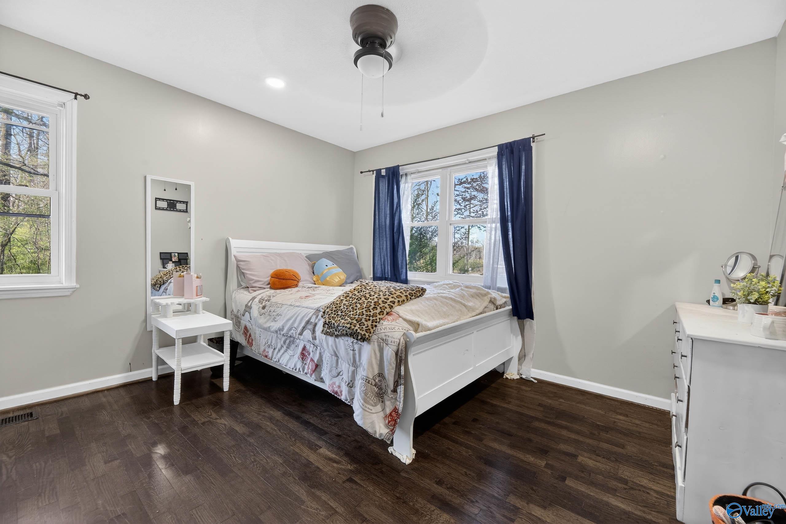 4194 Croft Ferry Road E