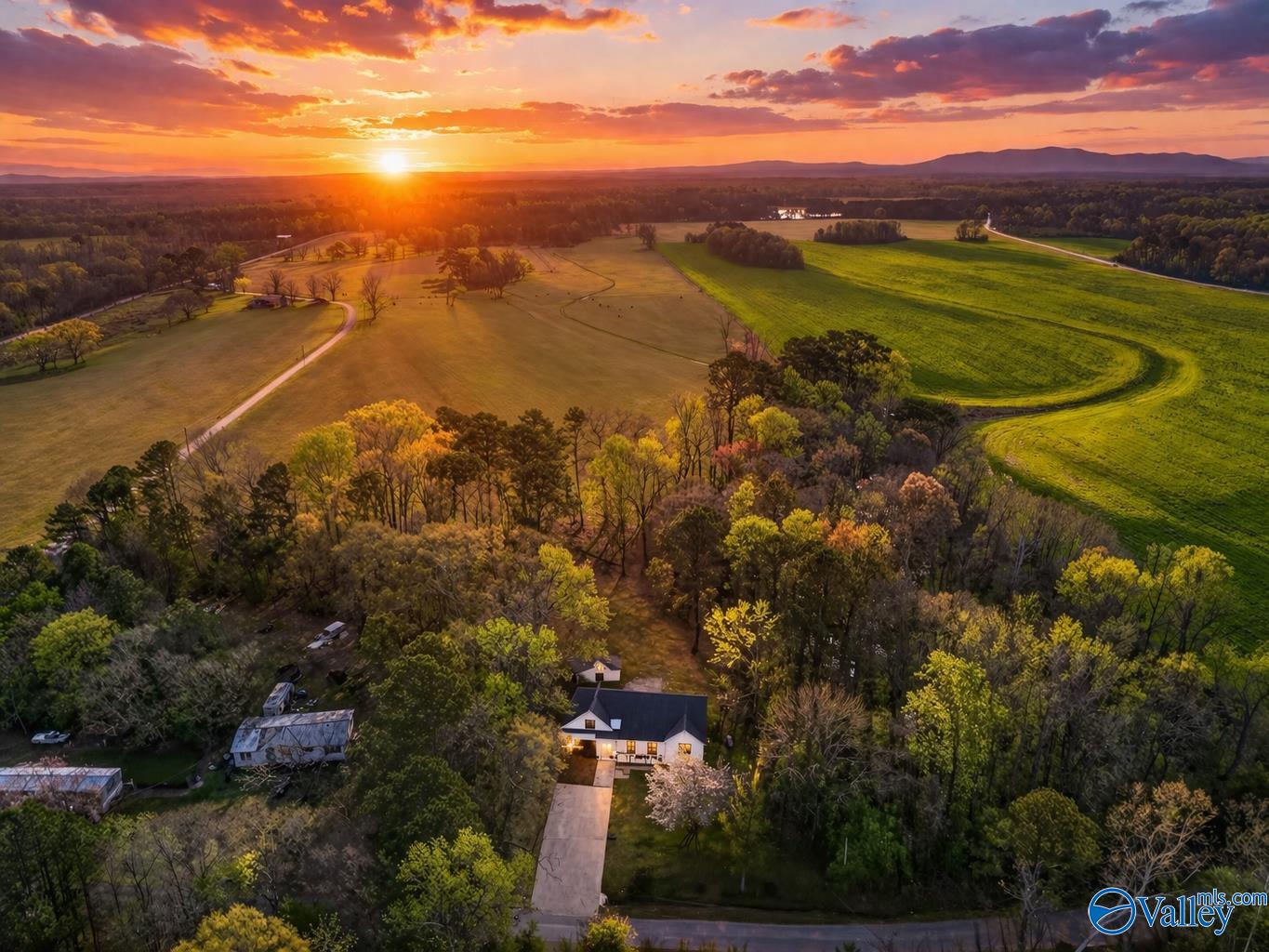 4194 Croft Ferry Road E