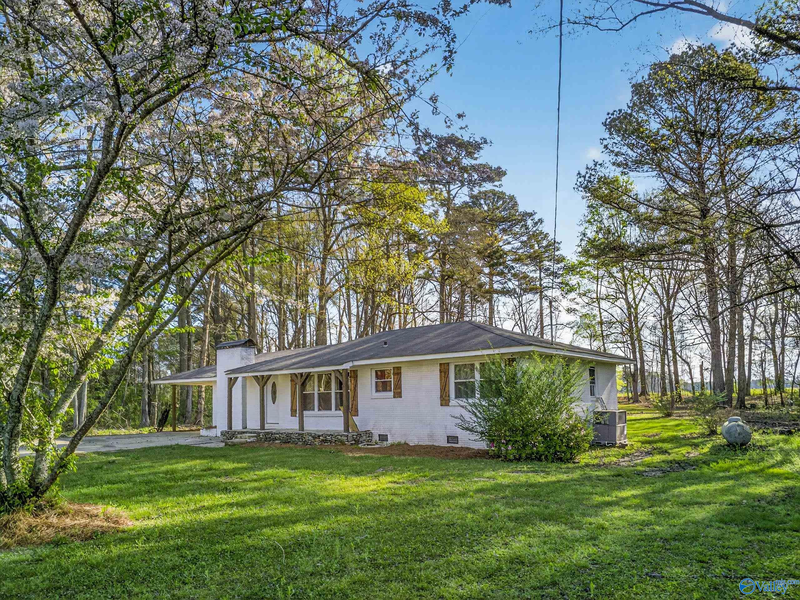 4194 Croft Ferry Road E