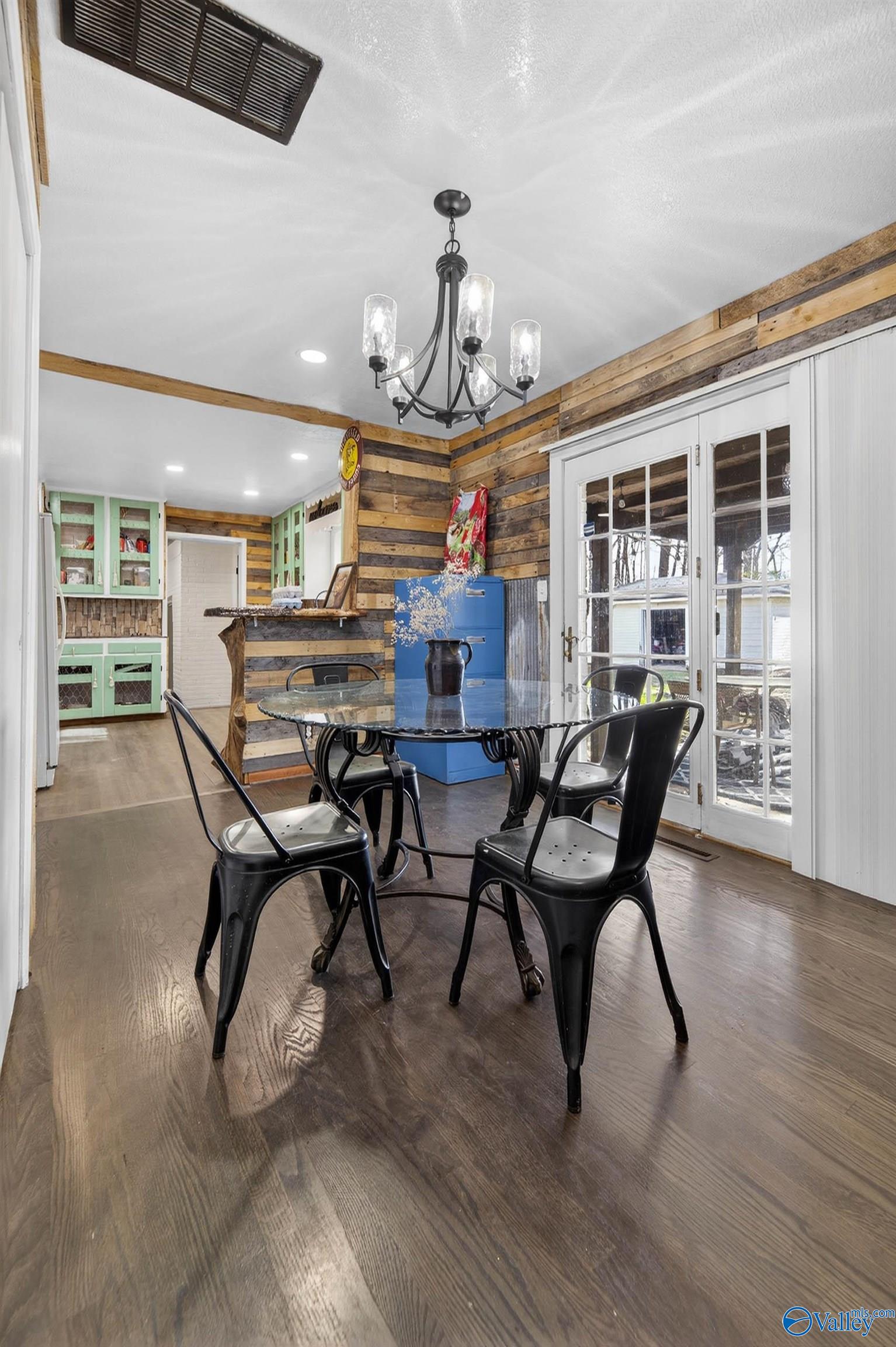 4194 Croft Ferry Road E