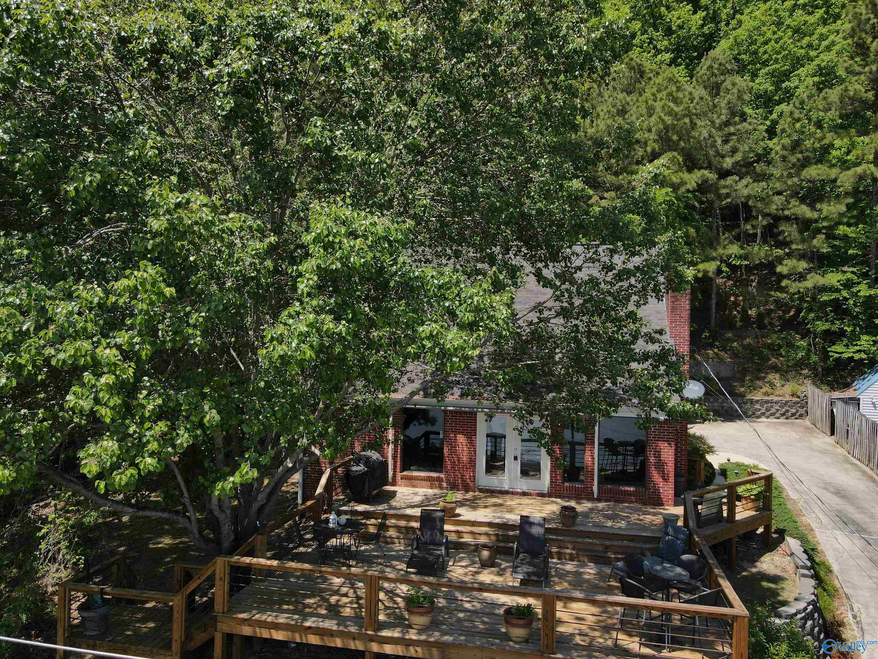 6008 Lister Ferry Road