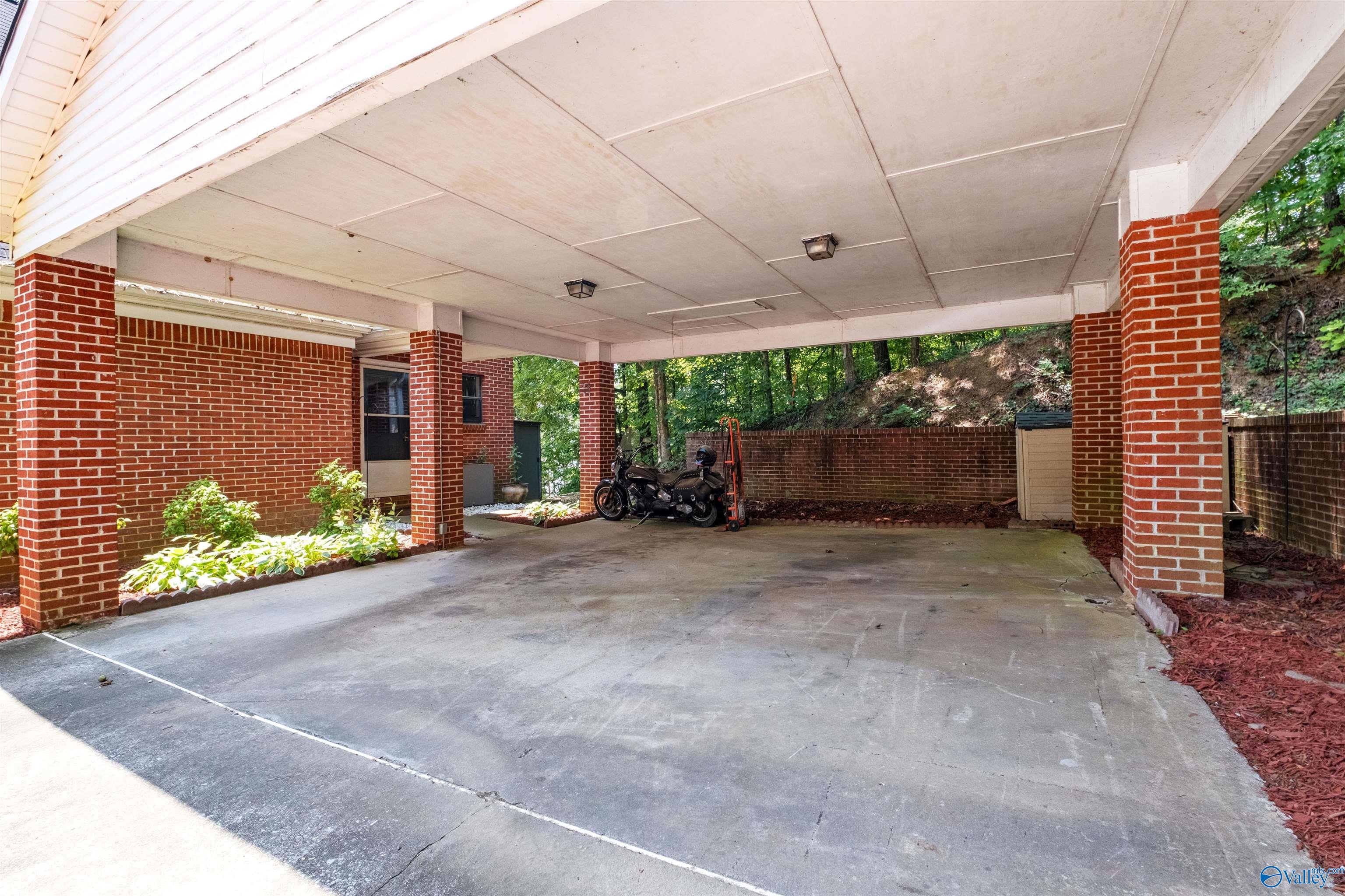 6008 Lister Ferry Road