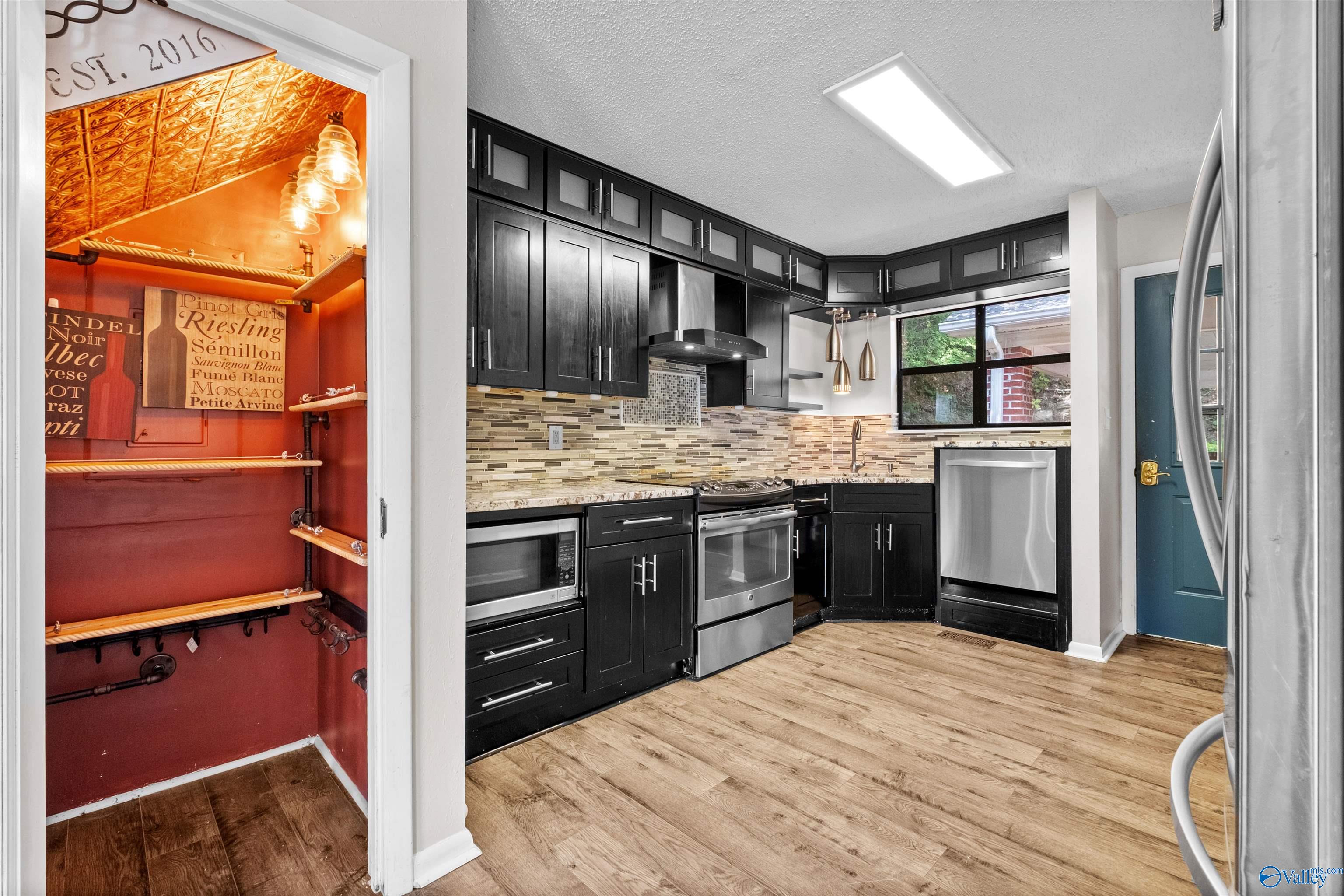 6008 Lister Ferry Road