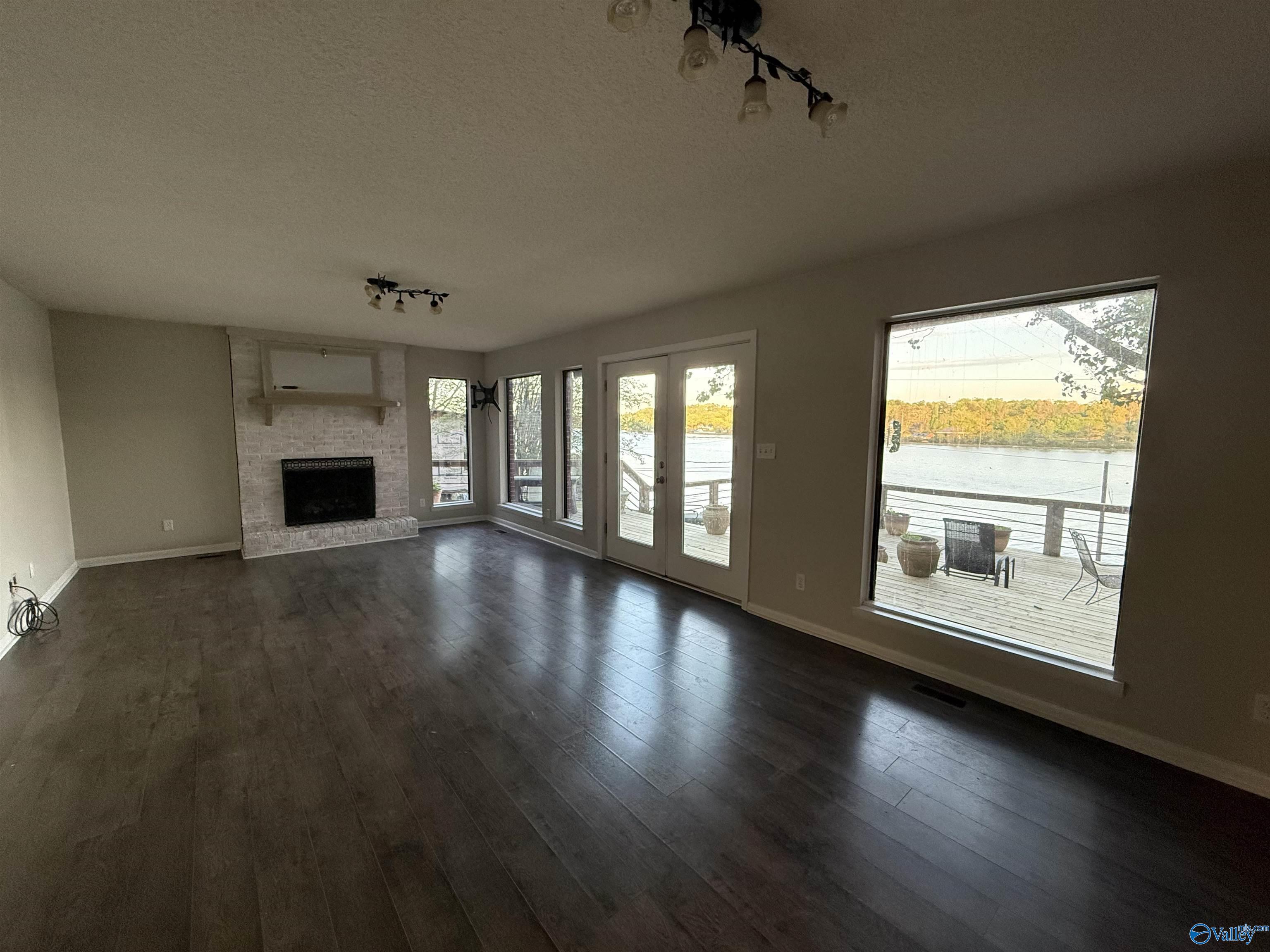 6008 Lister Ferry Road