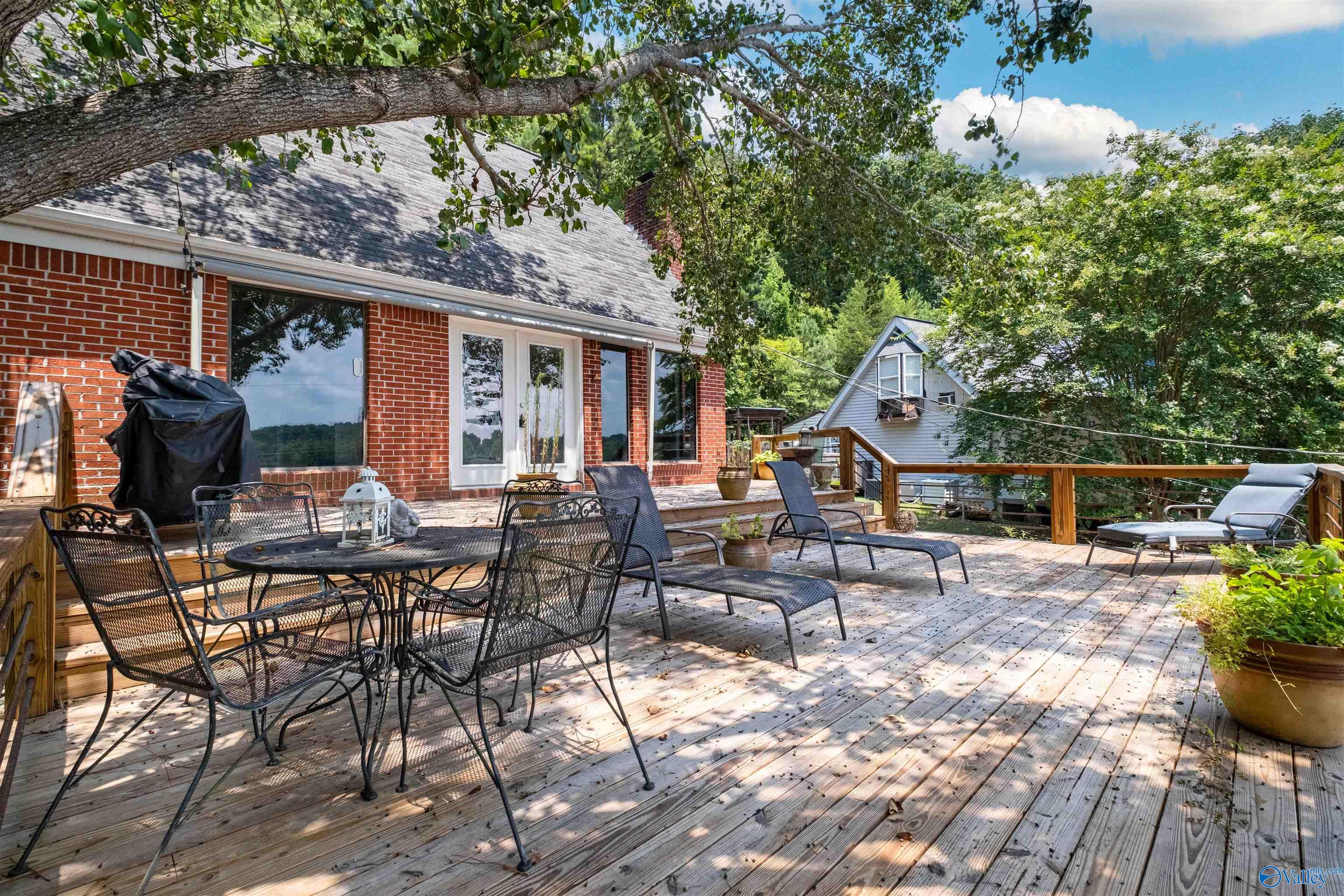 6008 Lister Ferry Road
