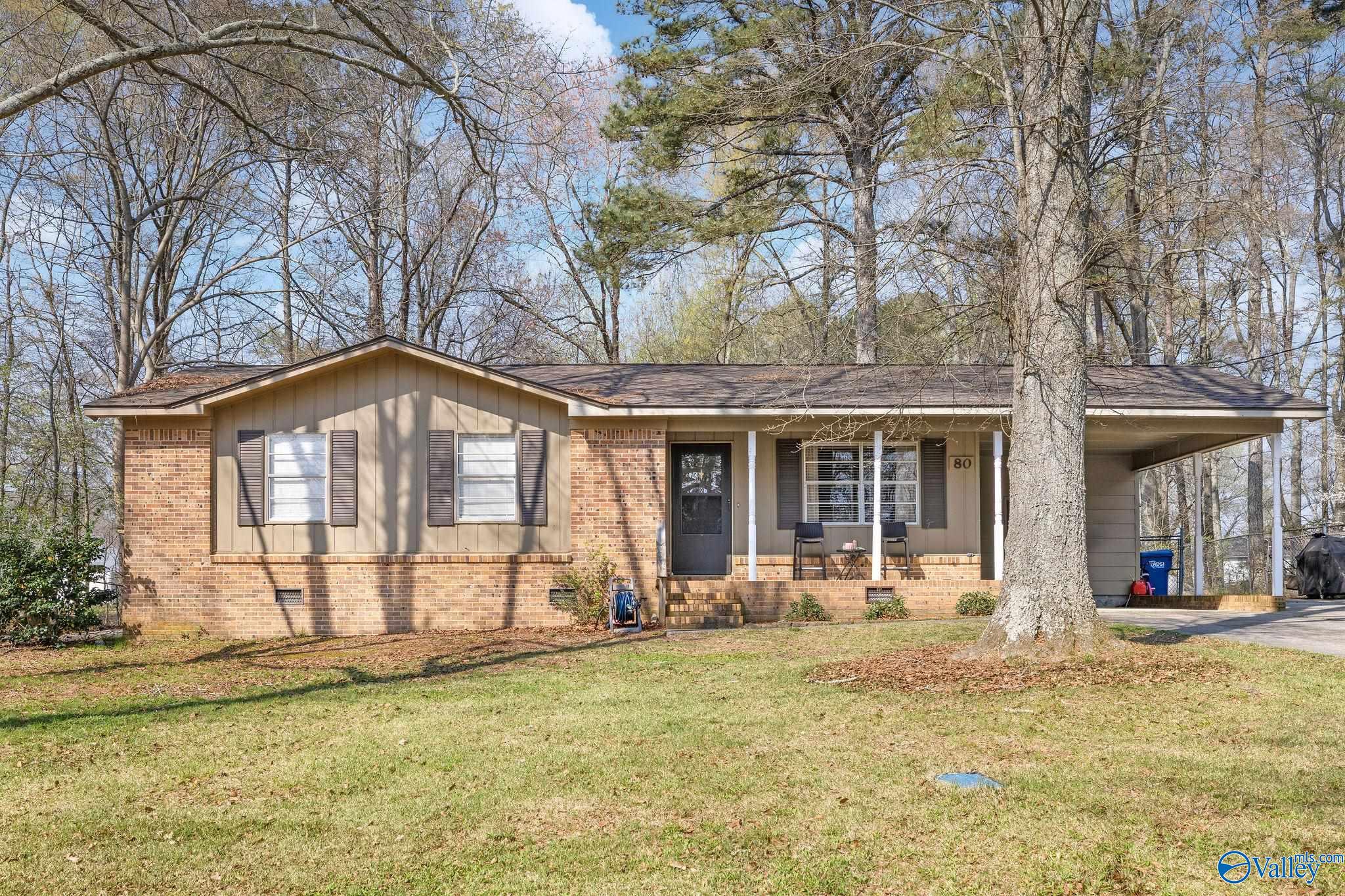 80 Pine Lane