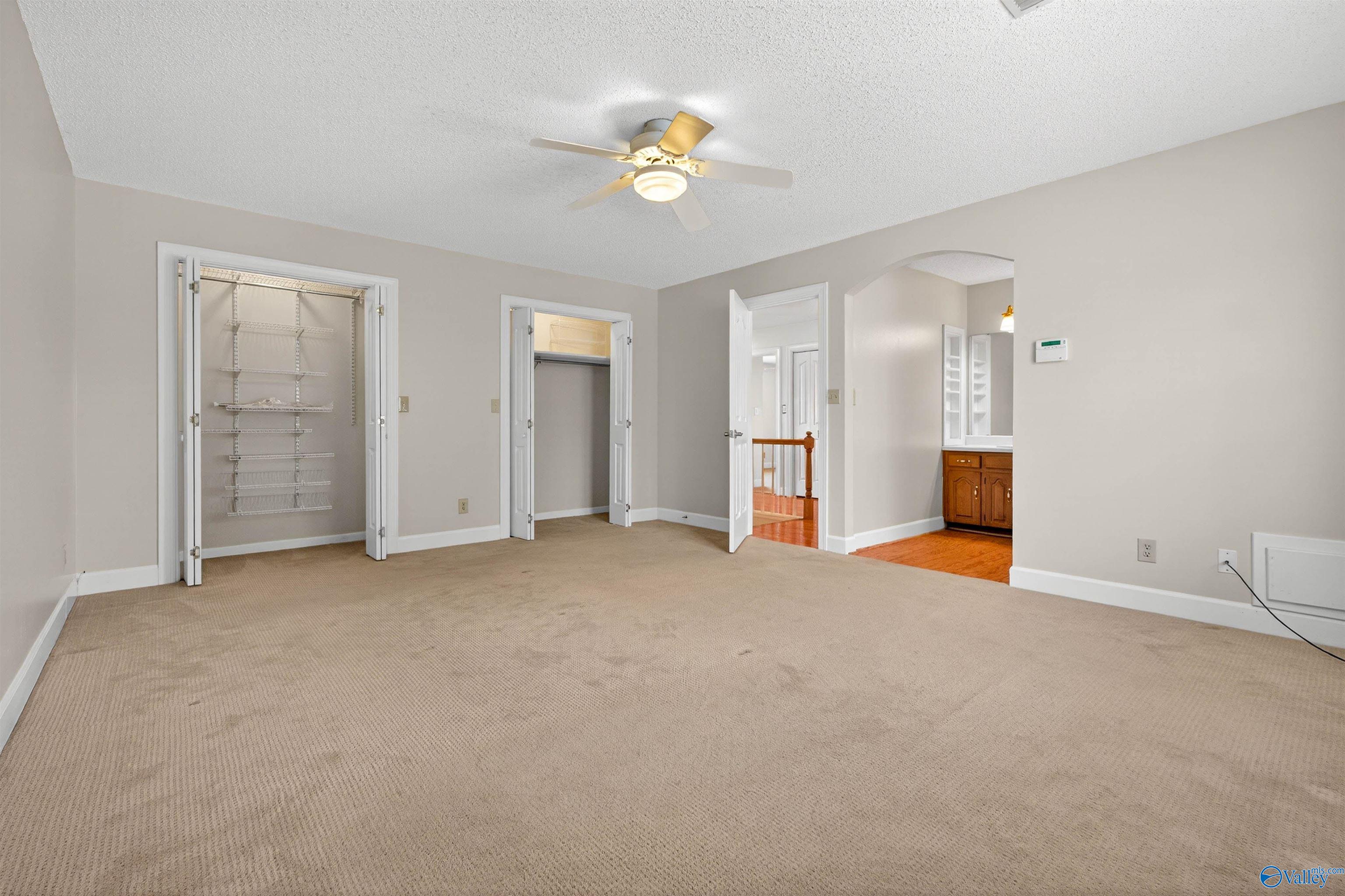 308 Mayfield Lane NE