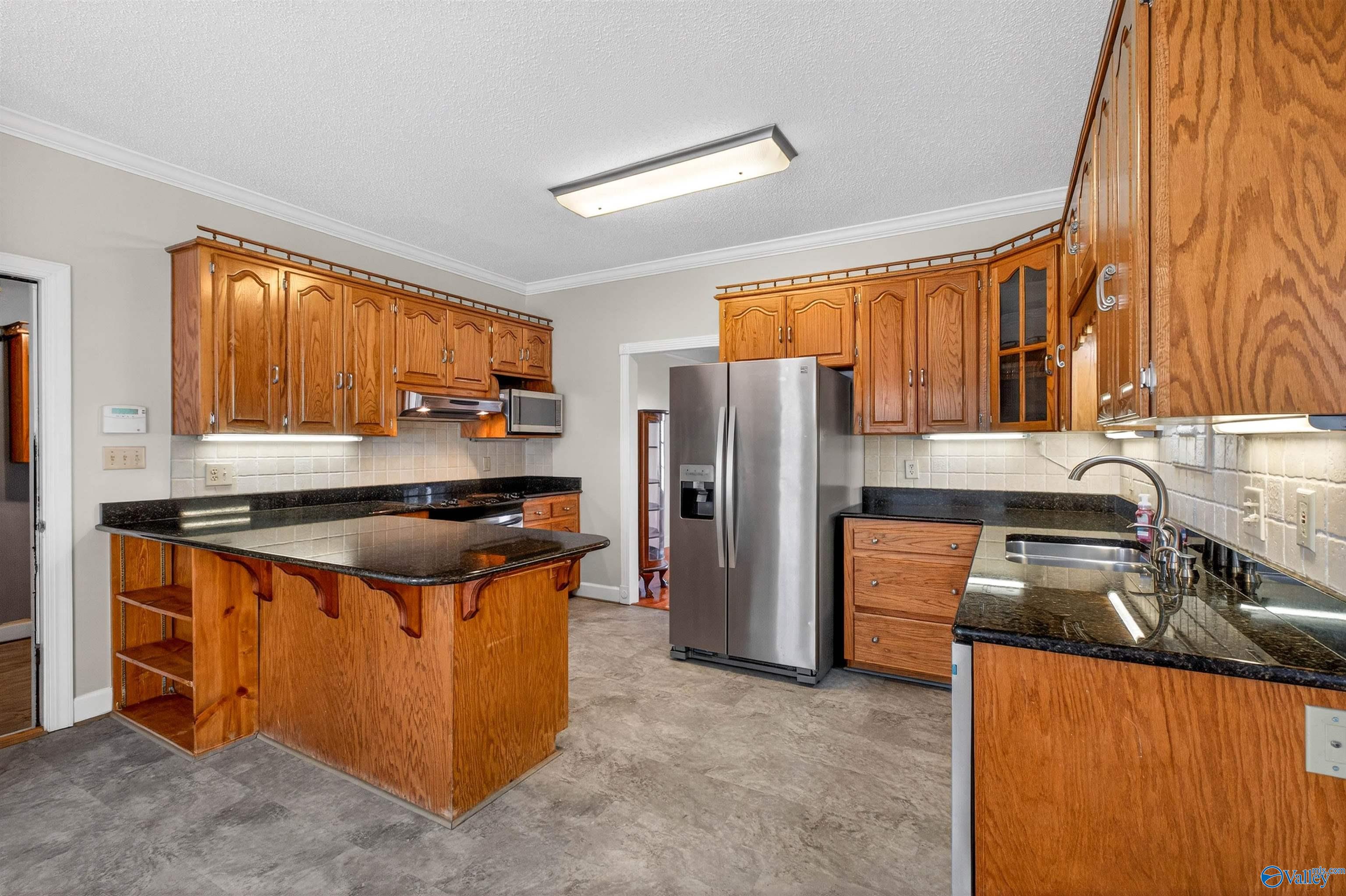 308 Mayfield Lane NE