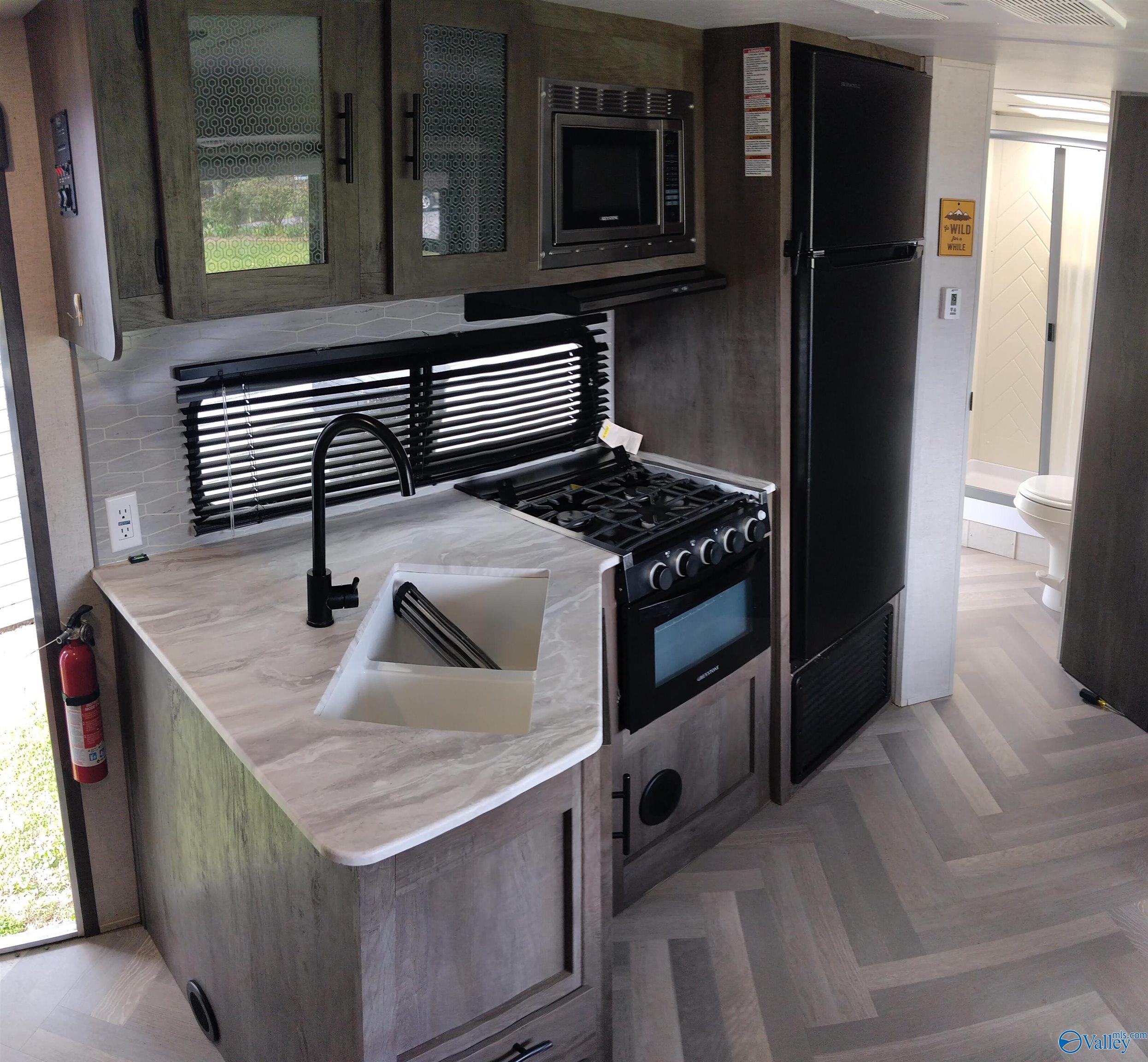 1590 Mccluney Street