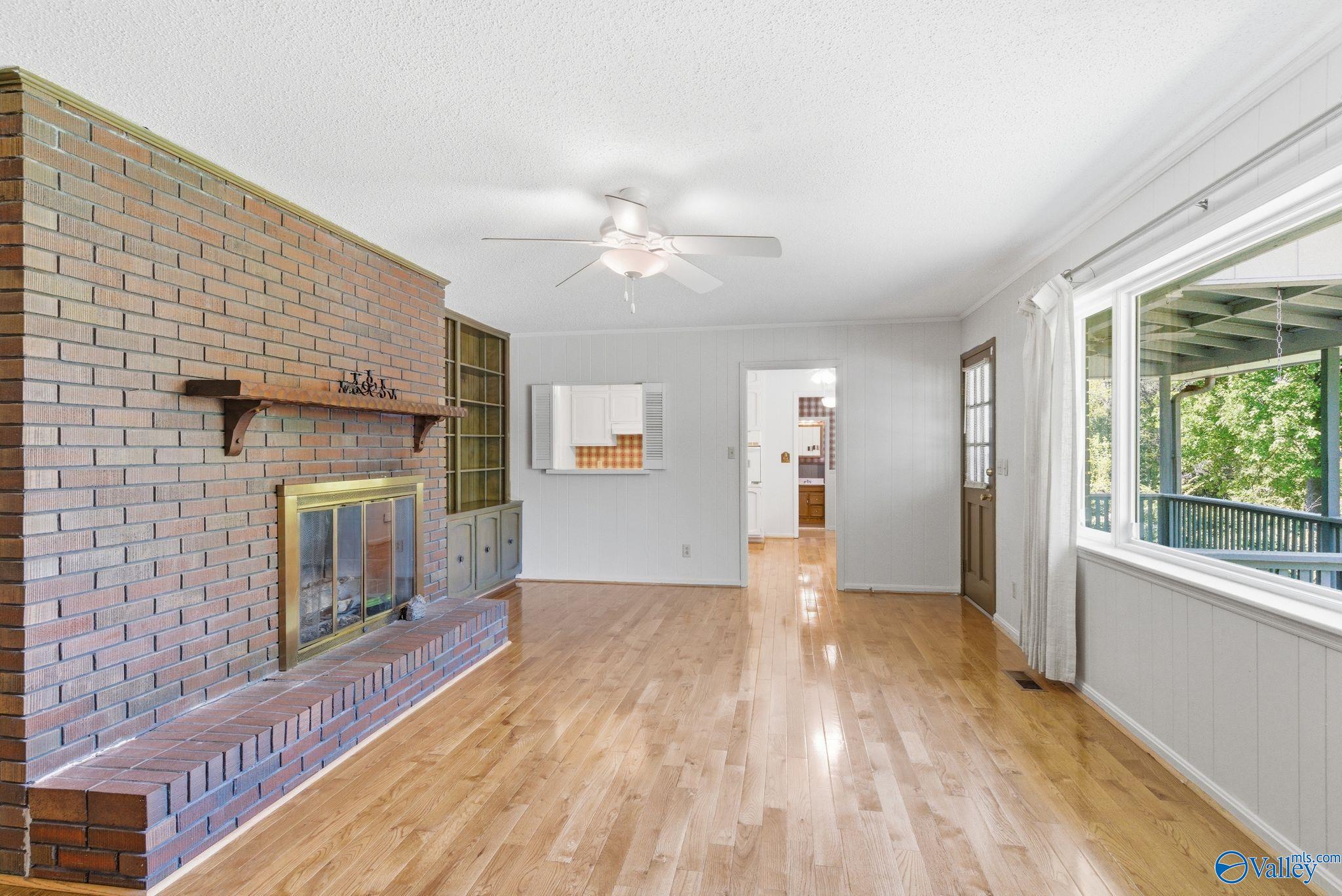 1212 Bellevue Drive
