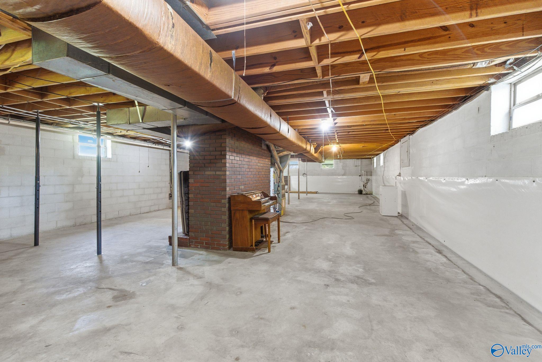 1212 Bellevue Drive