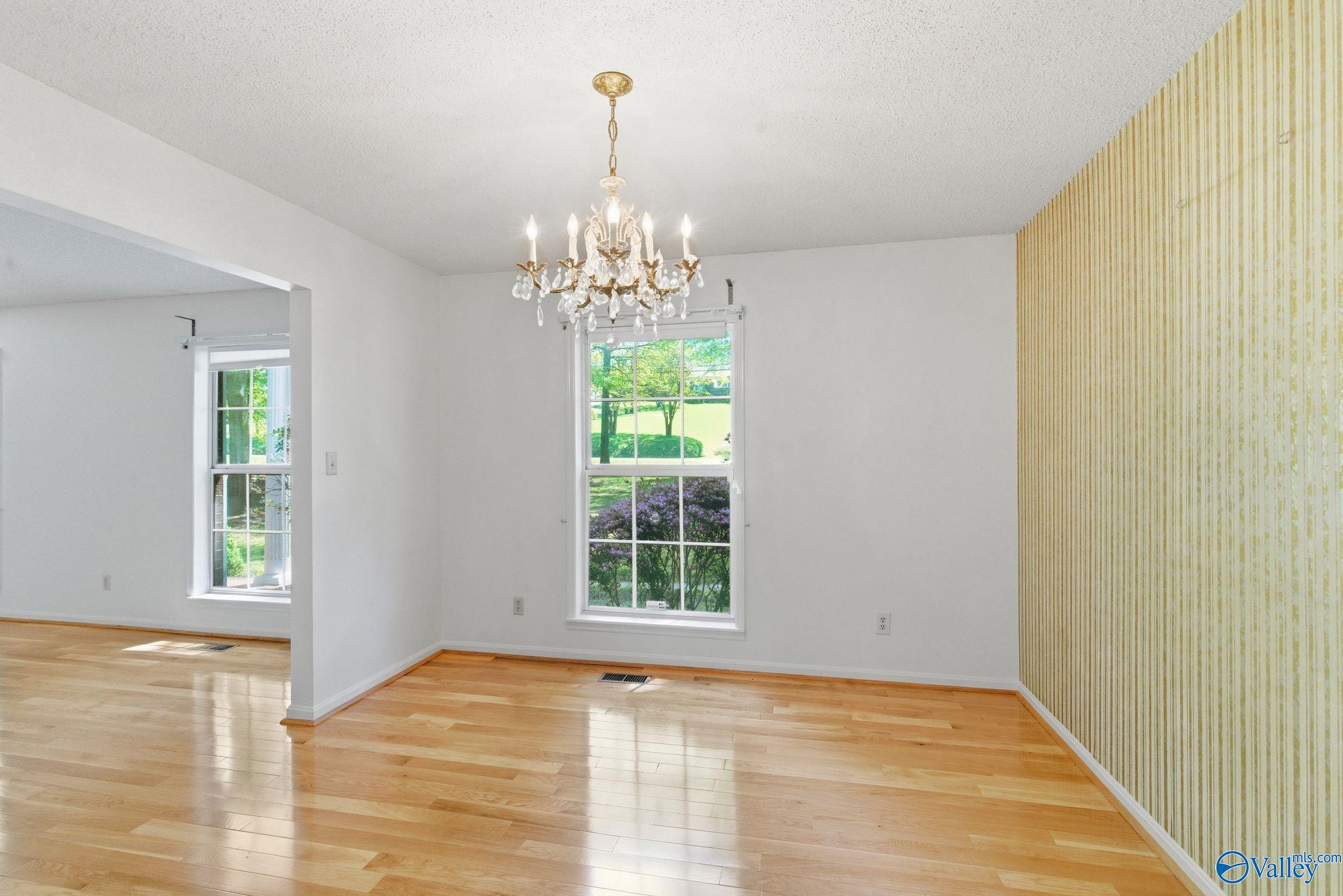1212 Bellevue Drive