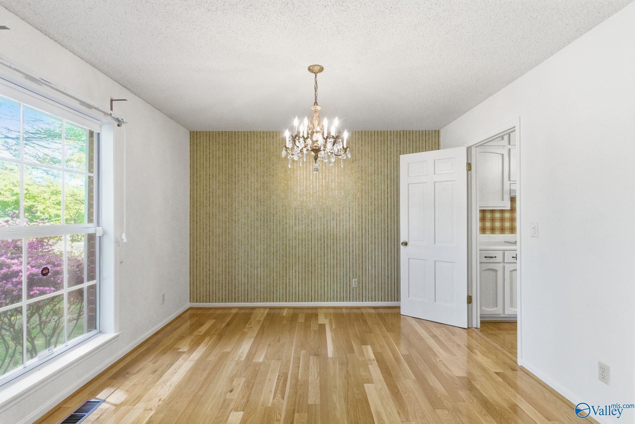 1212 Bellevue Drive