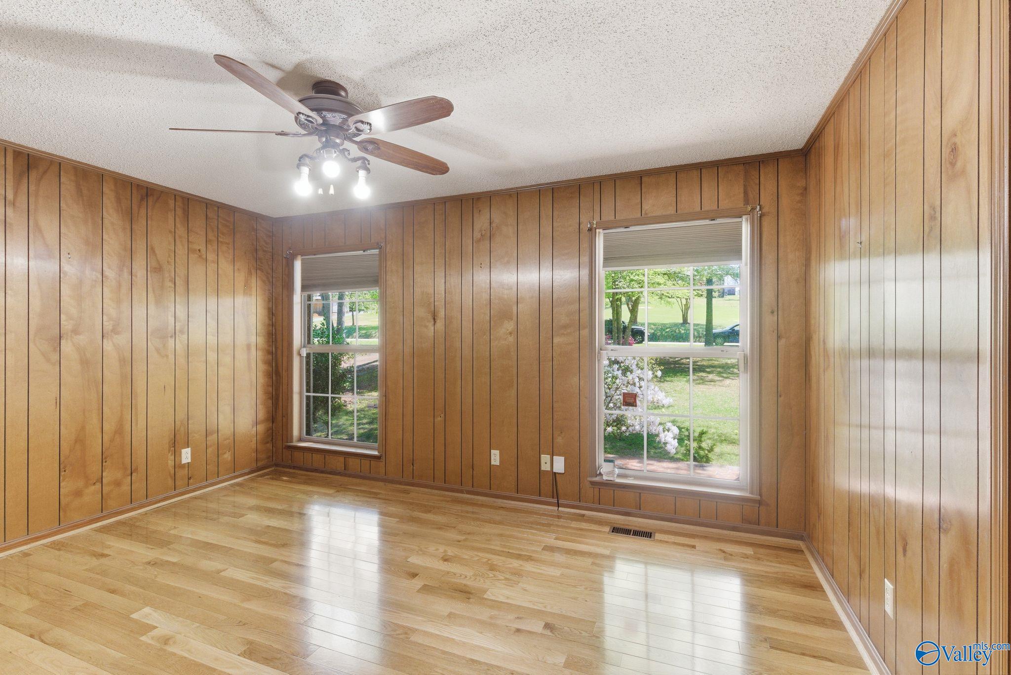 1212 Bellevue Drive