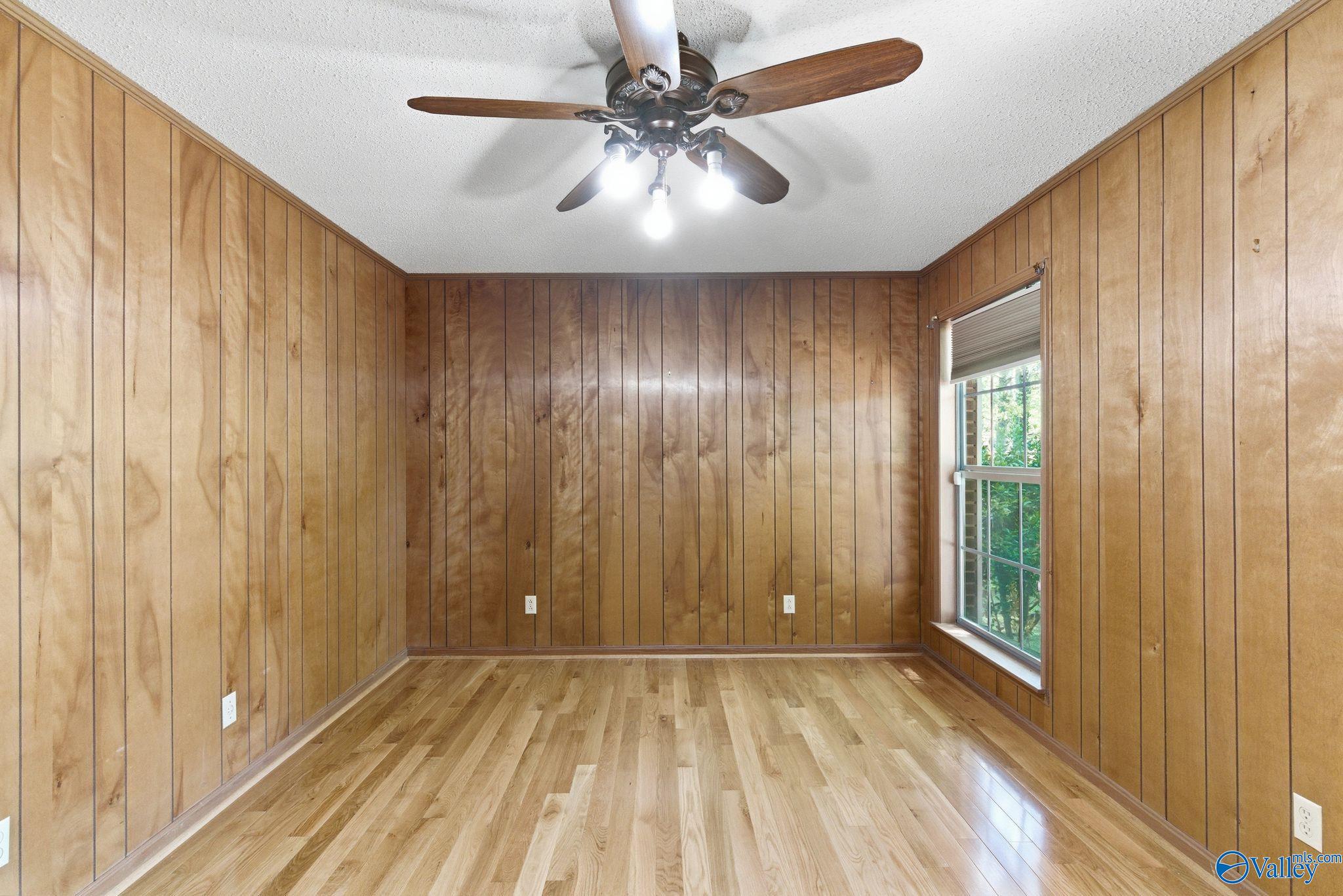 1212 Bellevue Drive