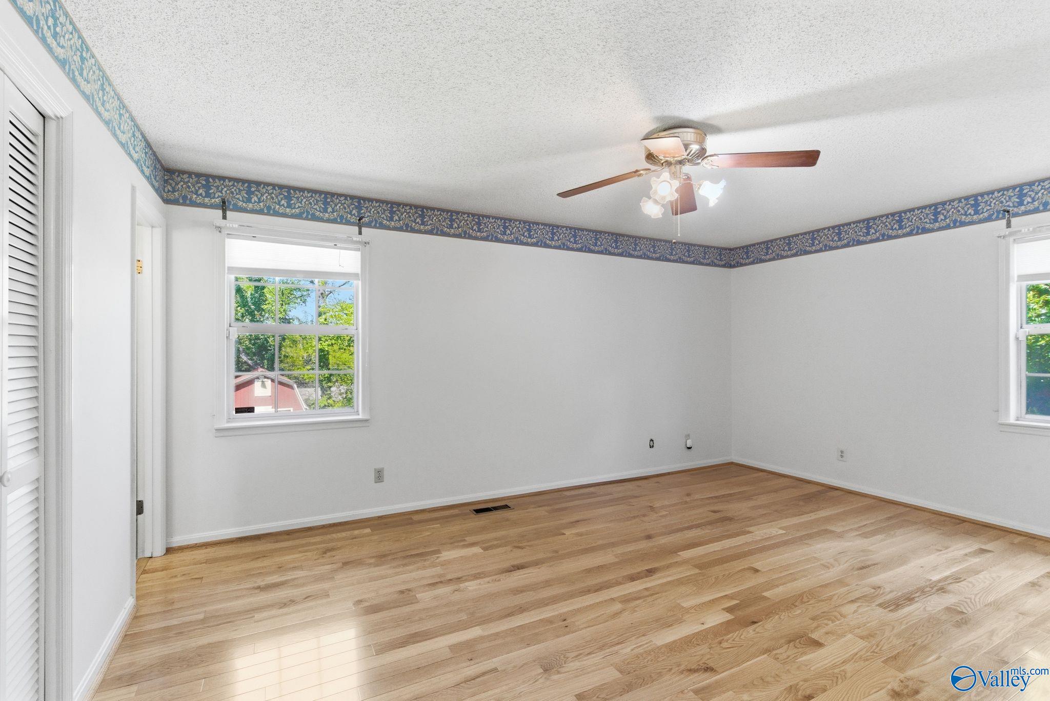 1212 Bellevue Drive