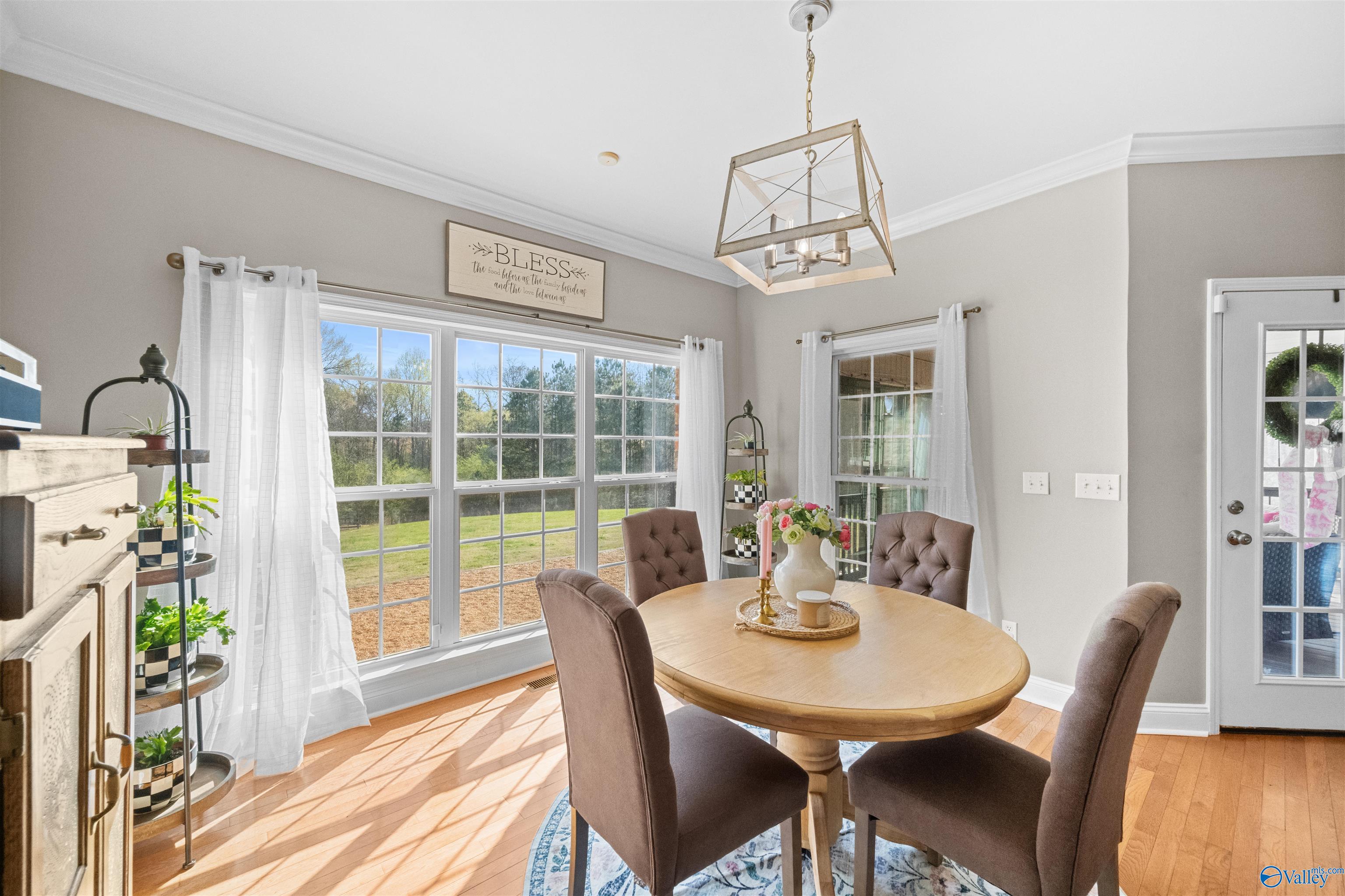 325 Rowan Cut Off Road