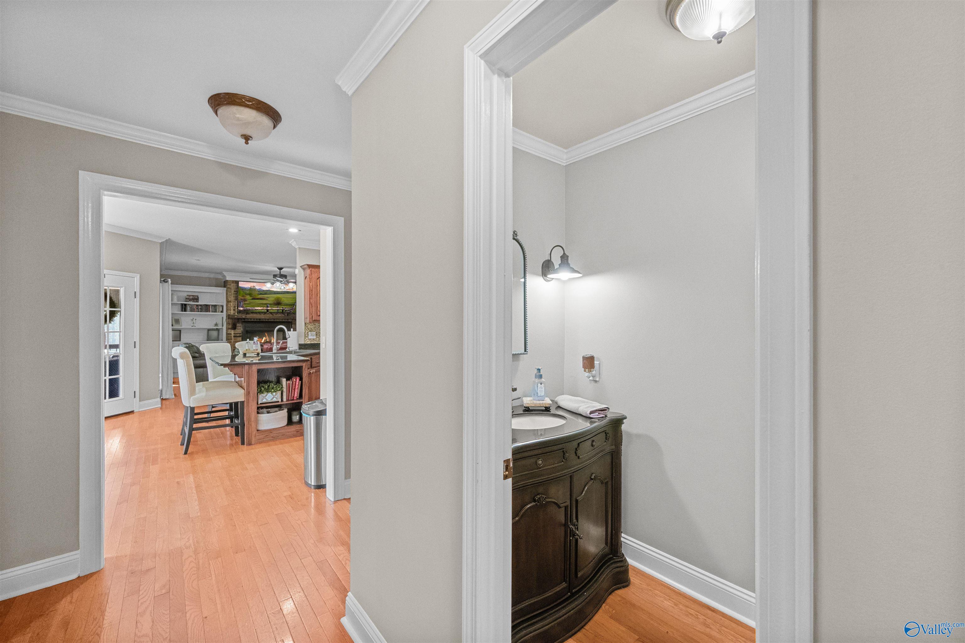 325 Rowan Cut Off Road