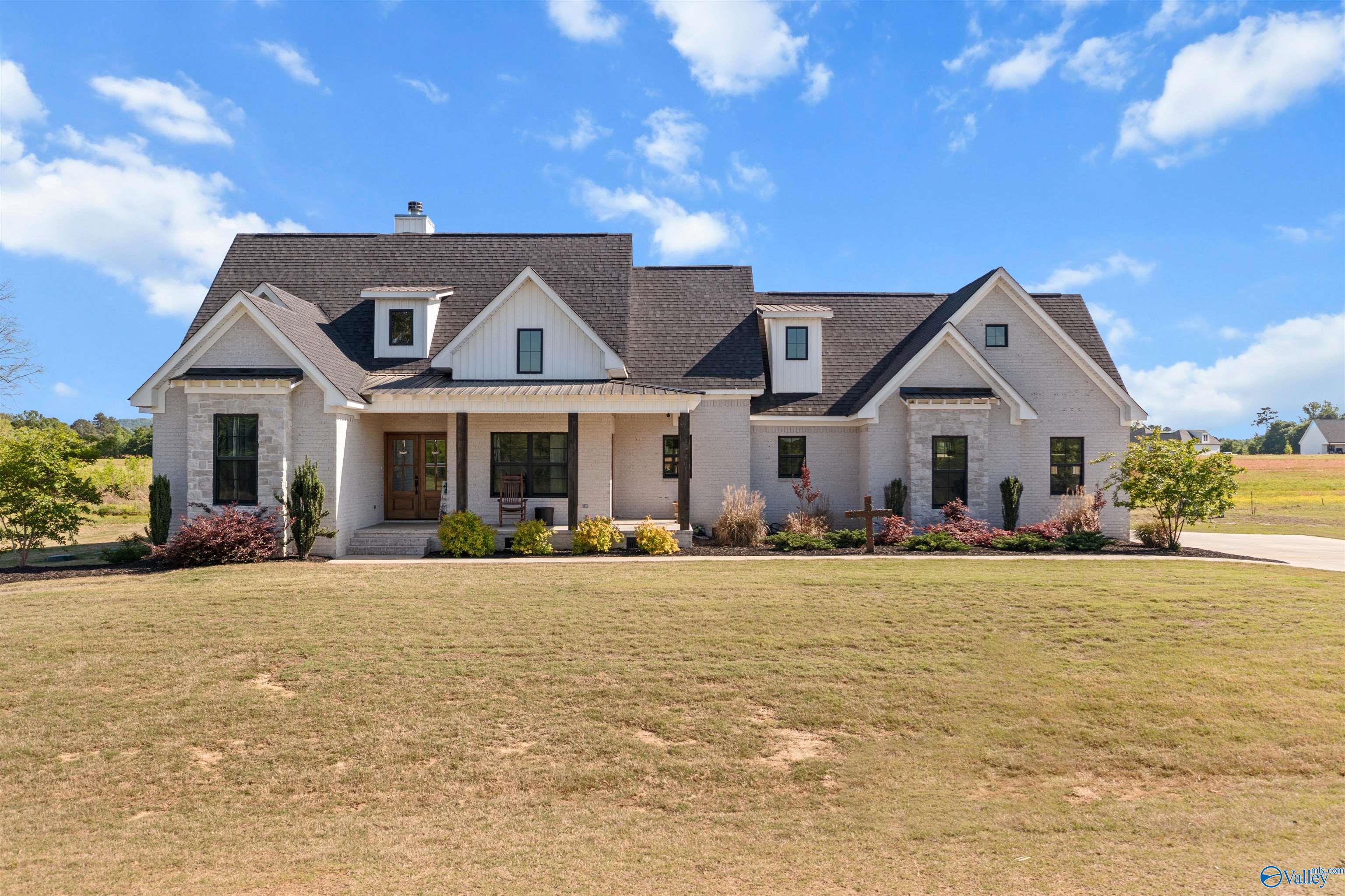 135 Caldwell Trail