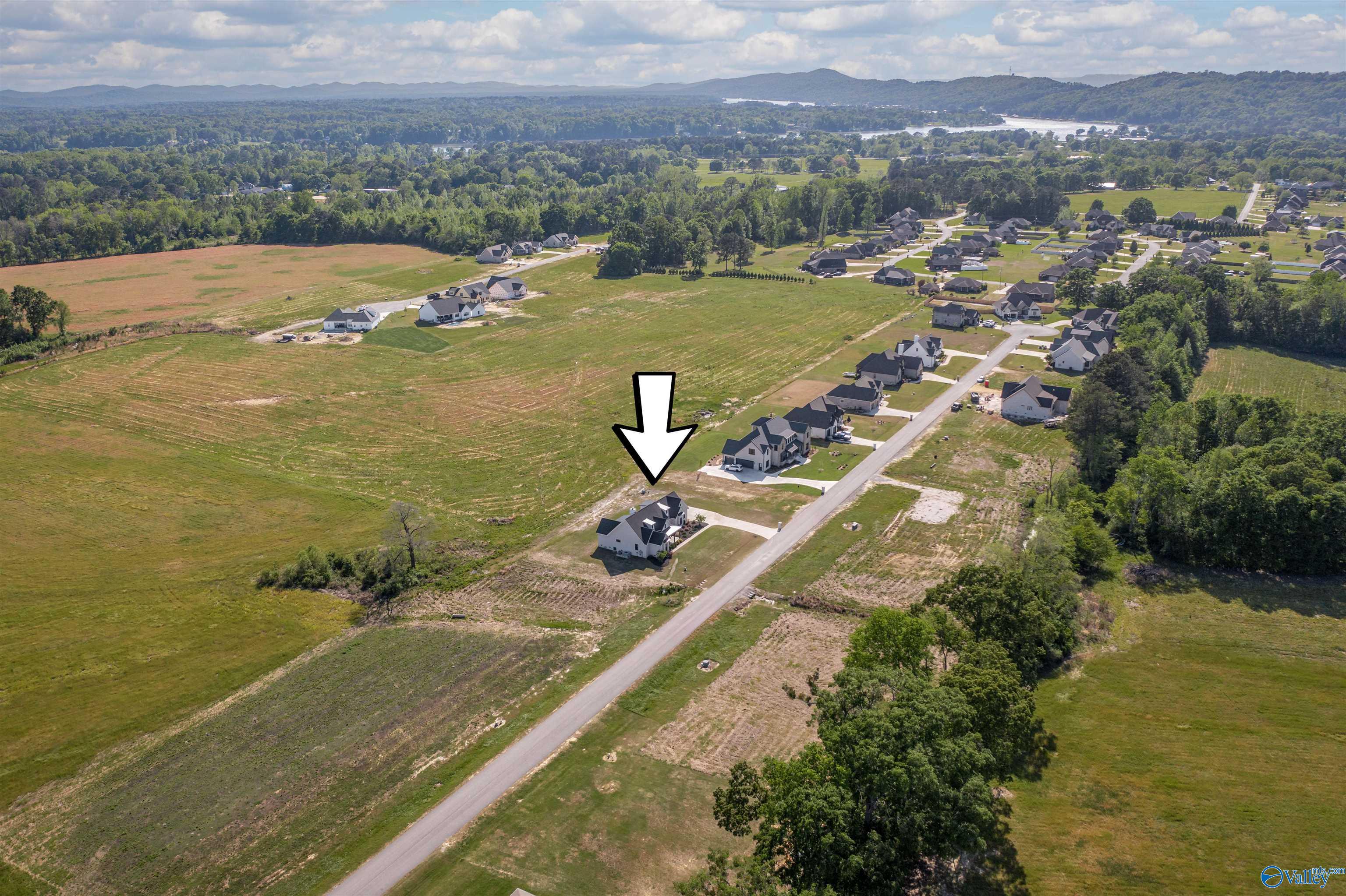 135 Caldwell Trail