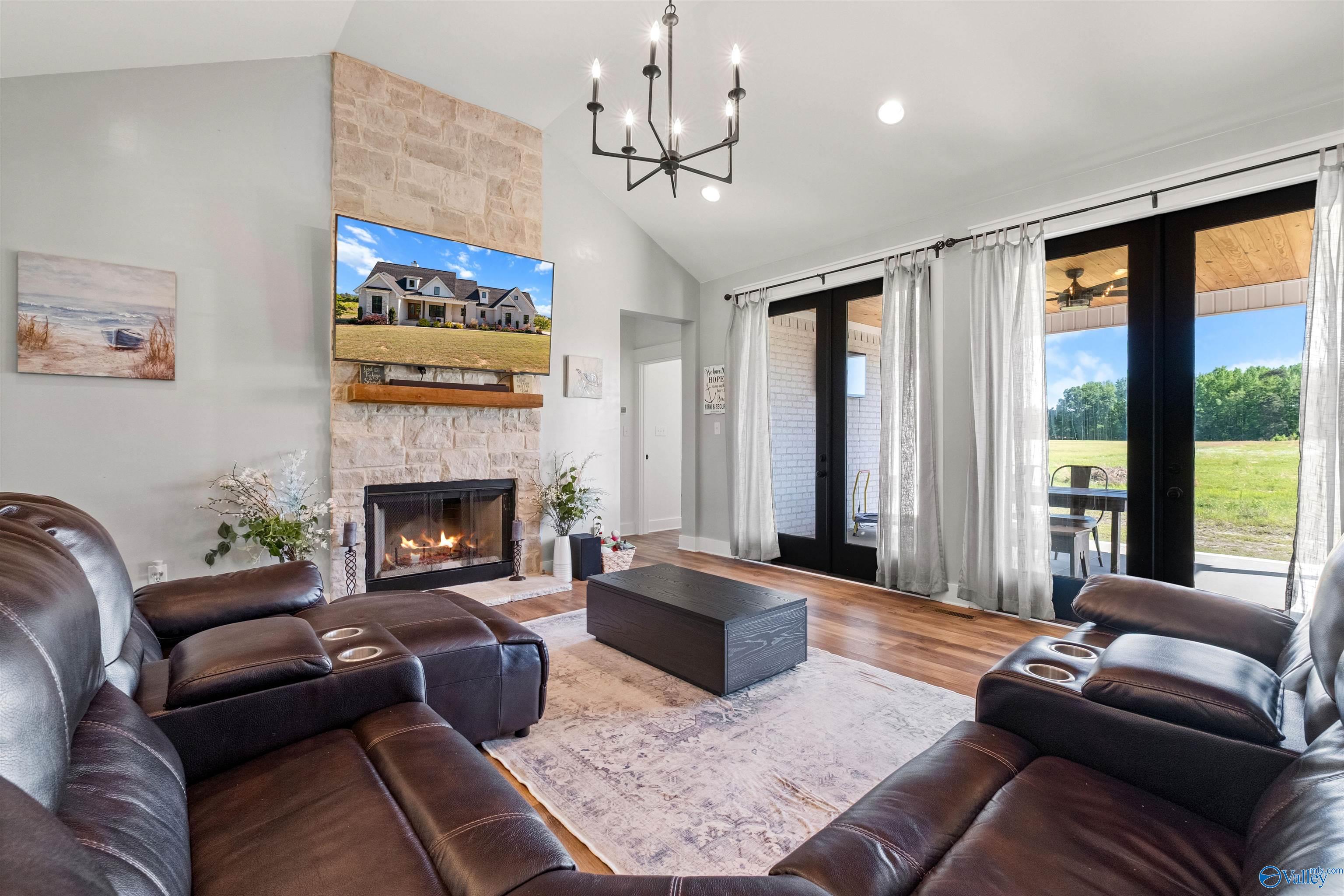 135 Caldwell Trail