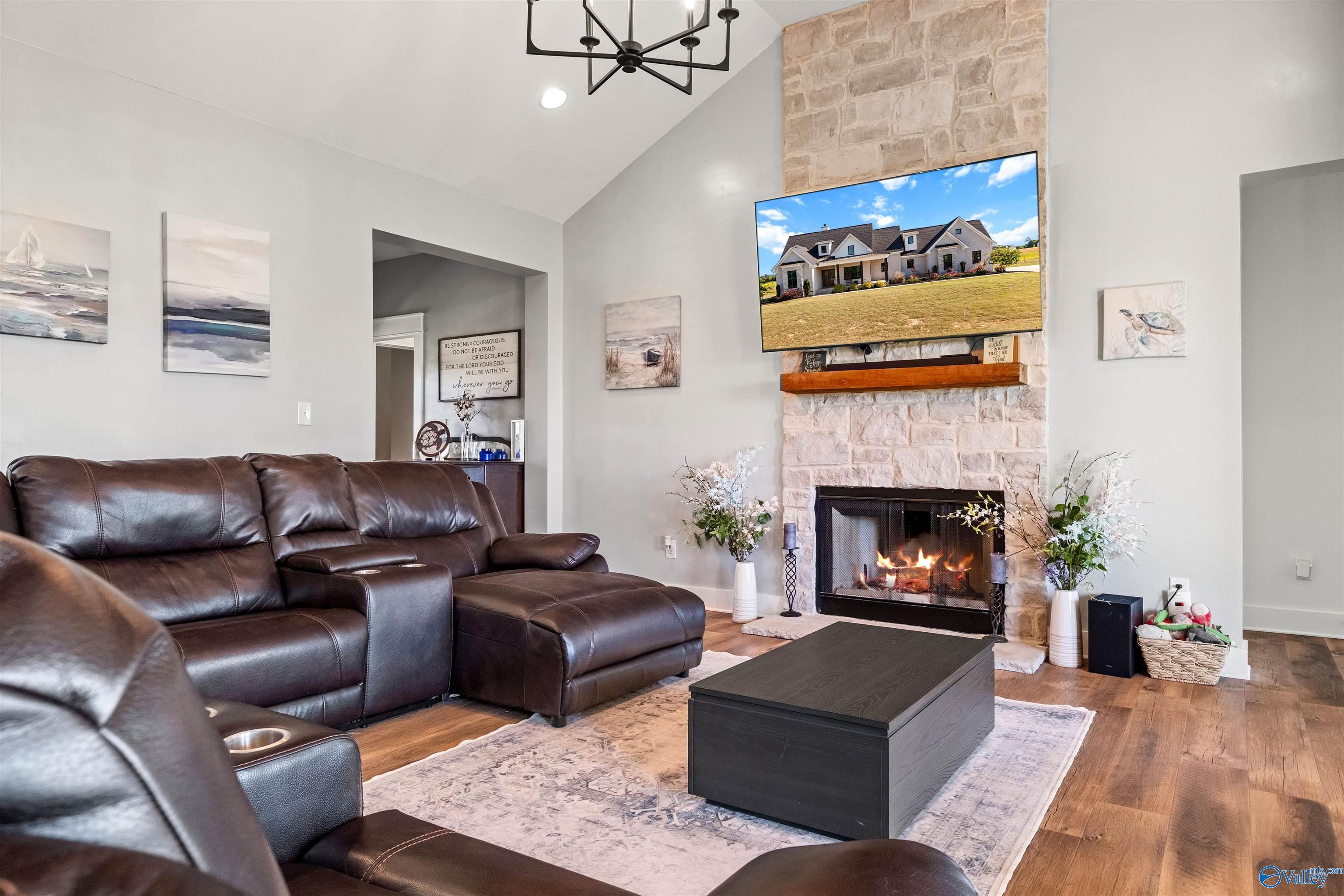 135 Caldwell Trail