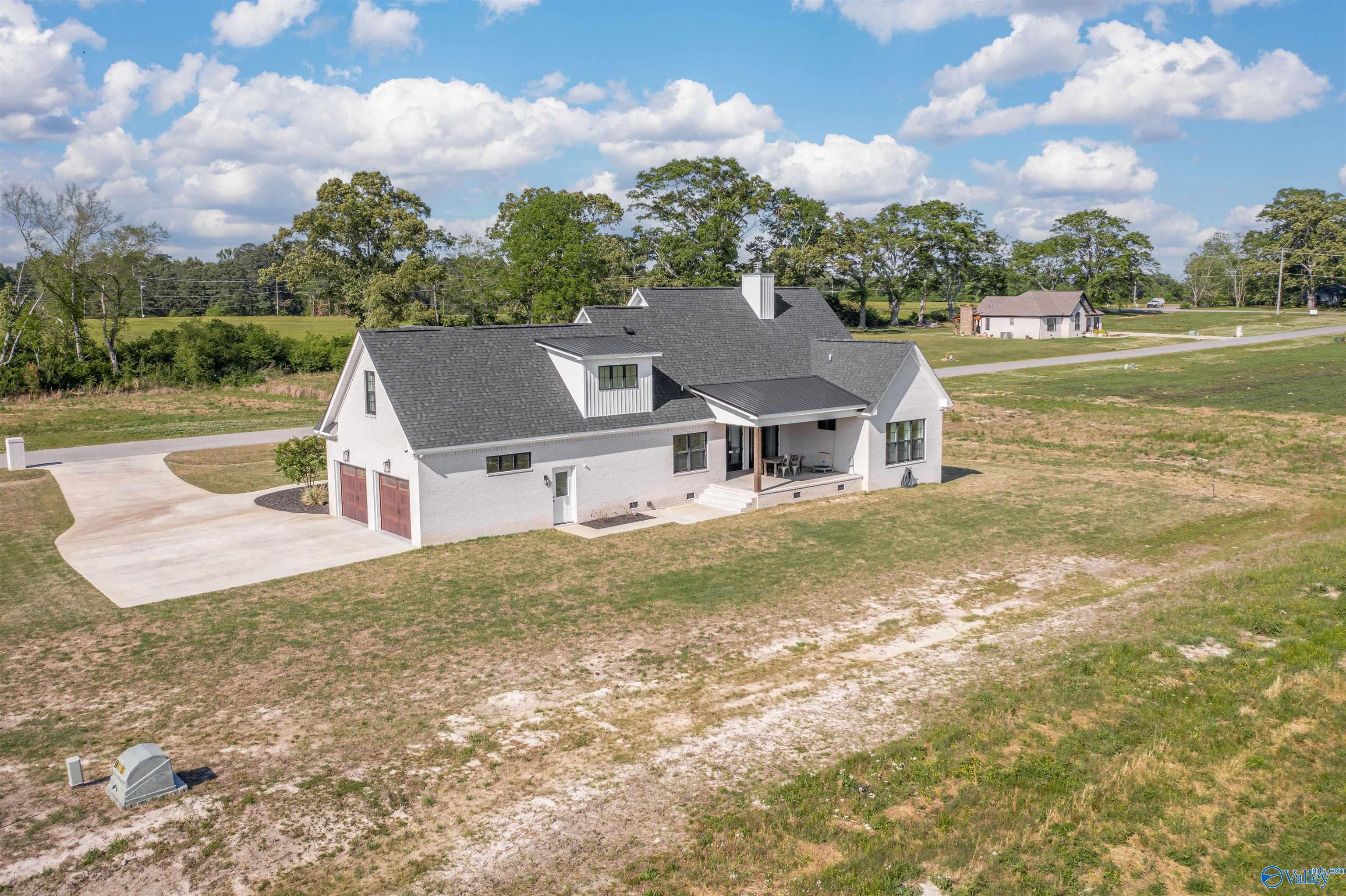 135 Caldwell Trail