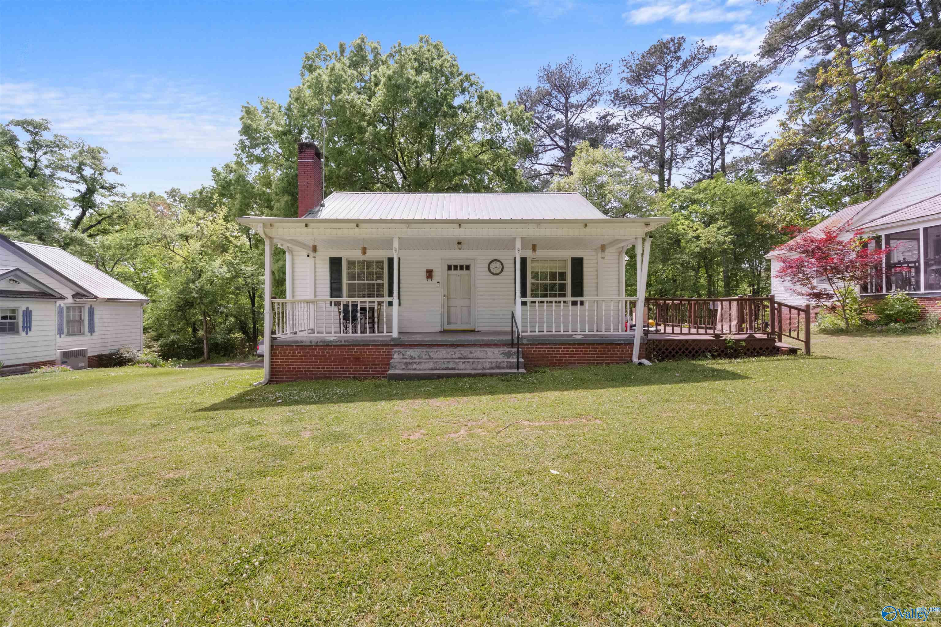 3 Edgemont Drive