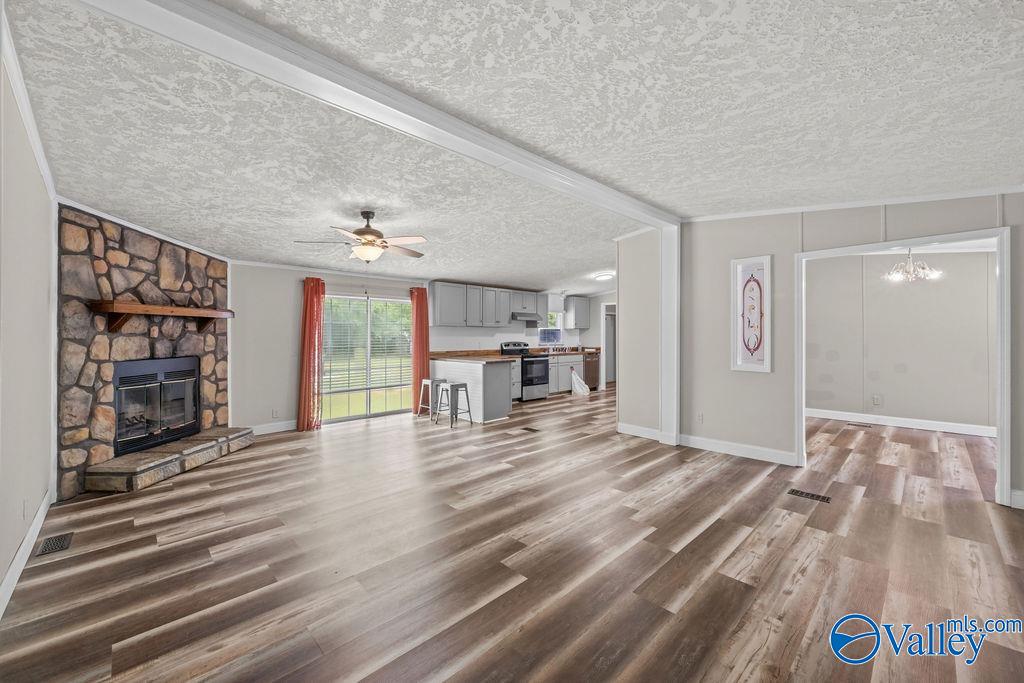 2303 Allen Blvd