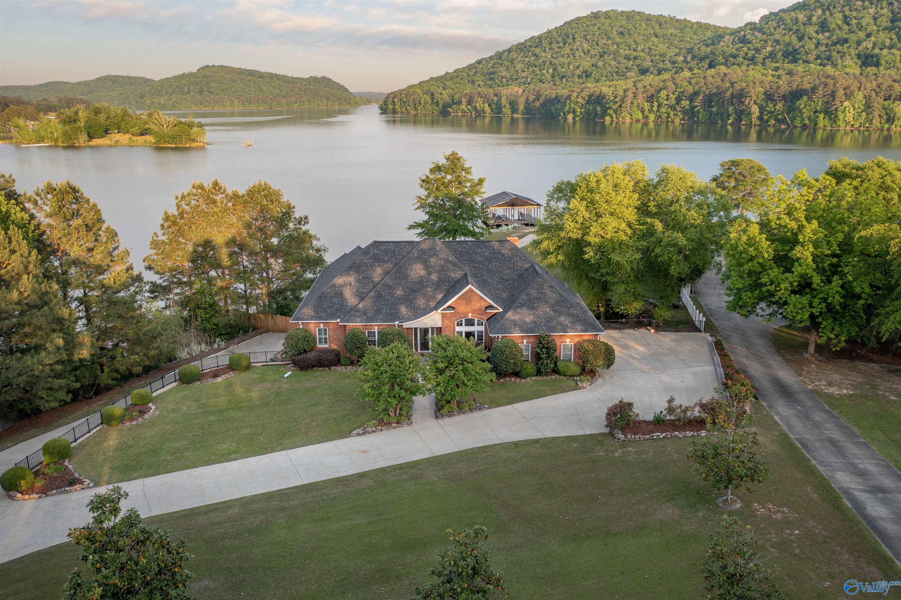 11154 Greensport Road