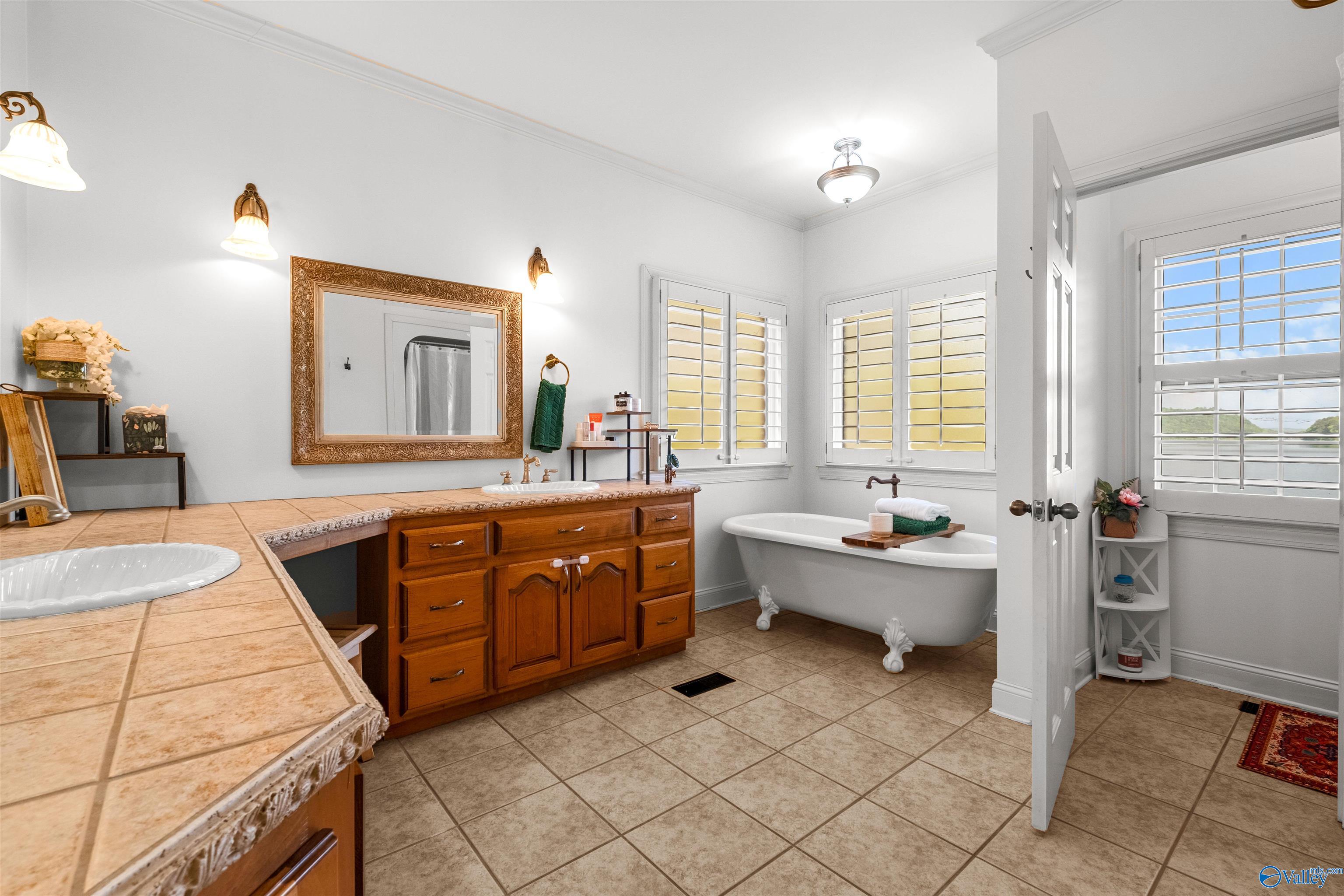 11154 Greensport Road