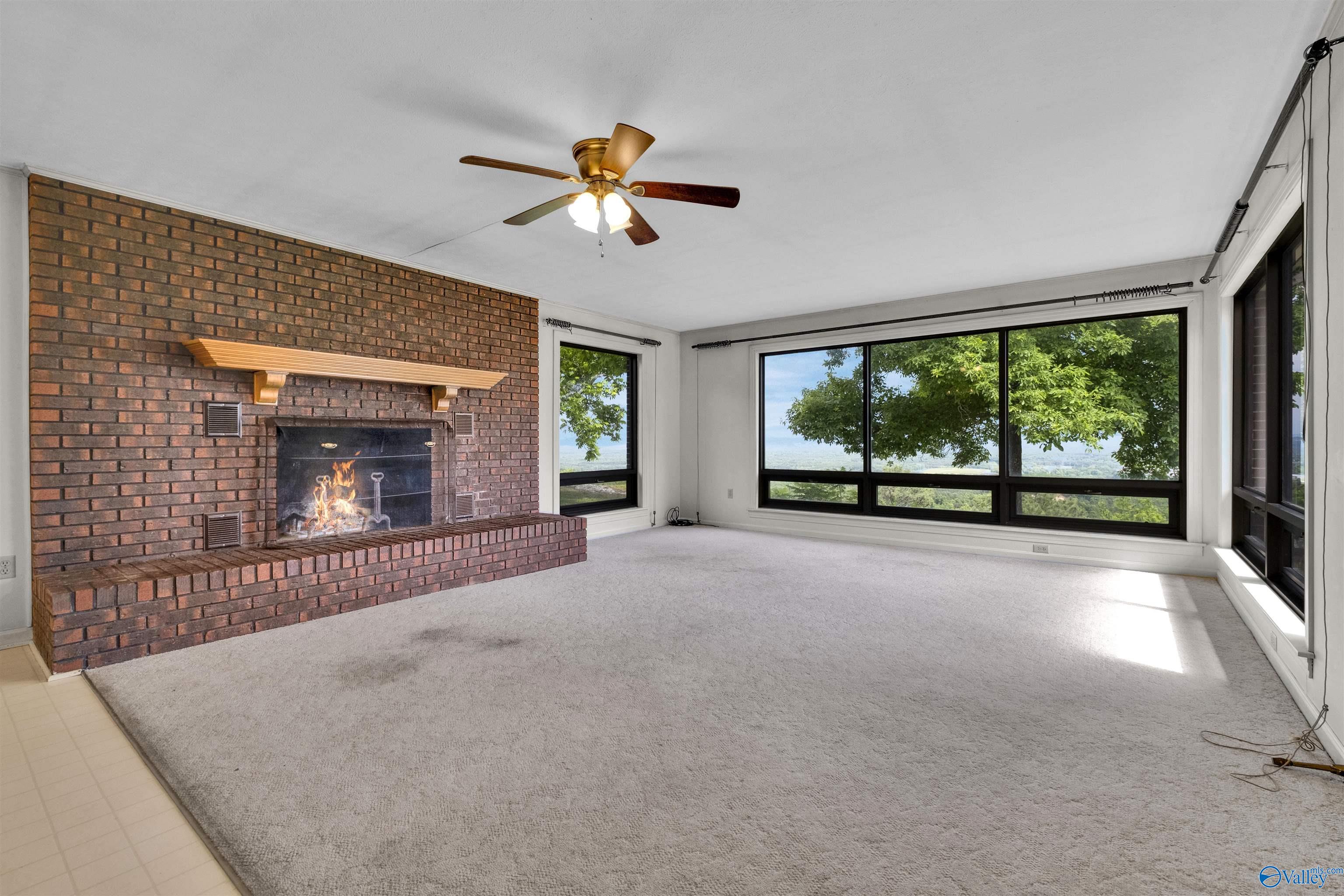 1131 Bellevue Drive