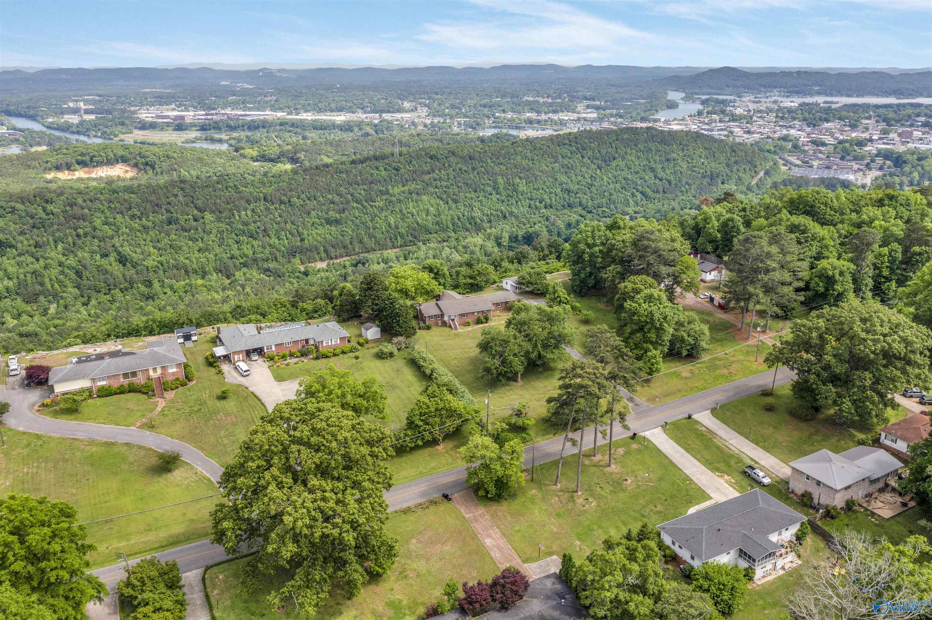1131 Bellevue Drive