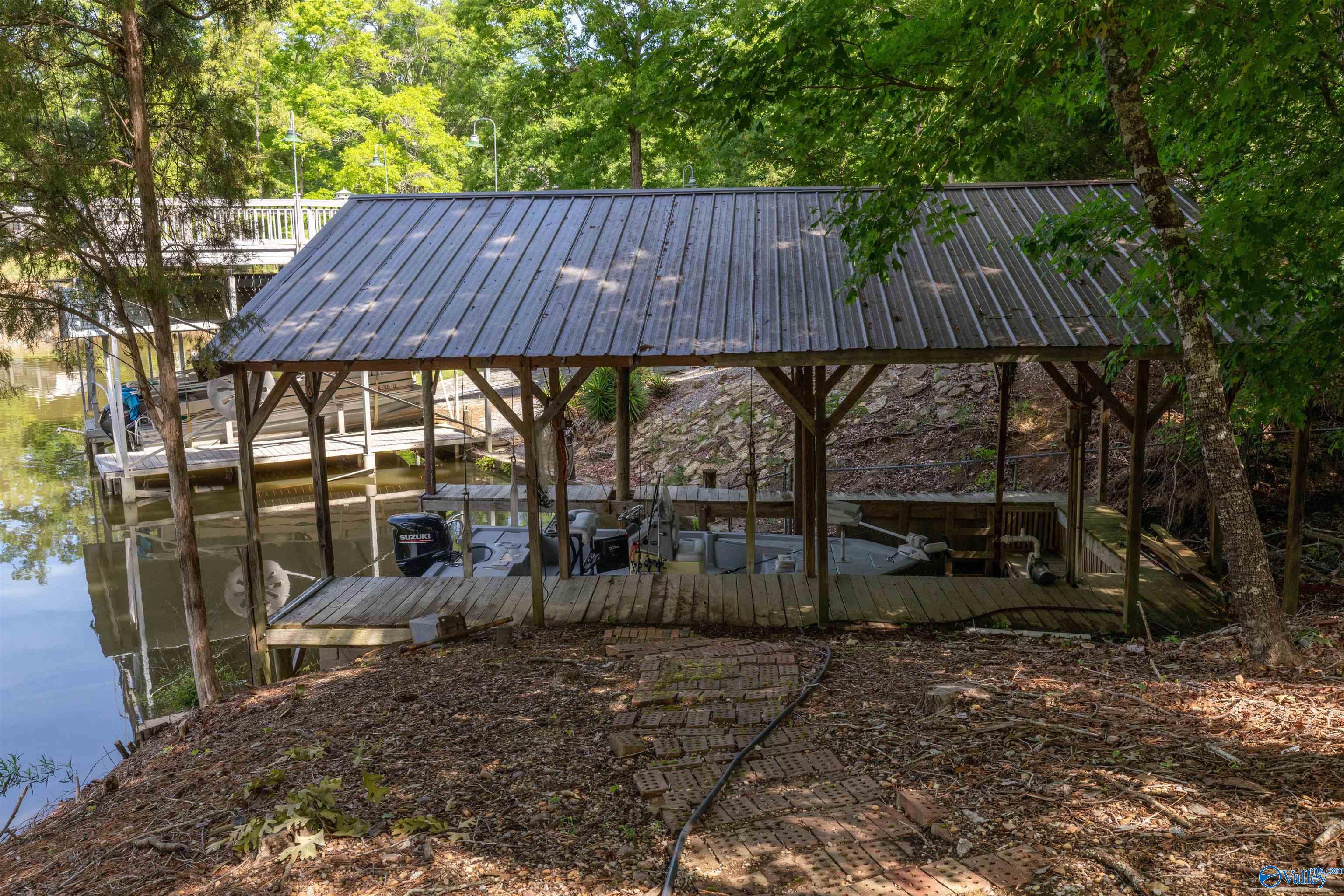 210 Aqua Vista Drive East