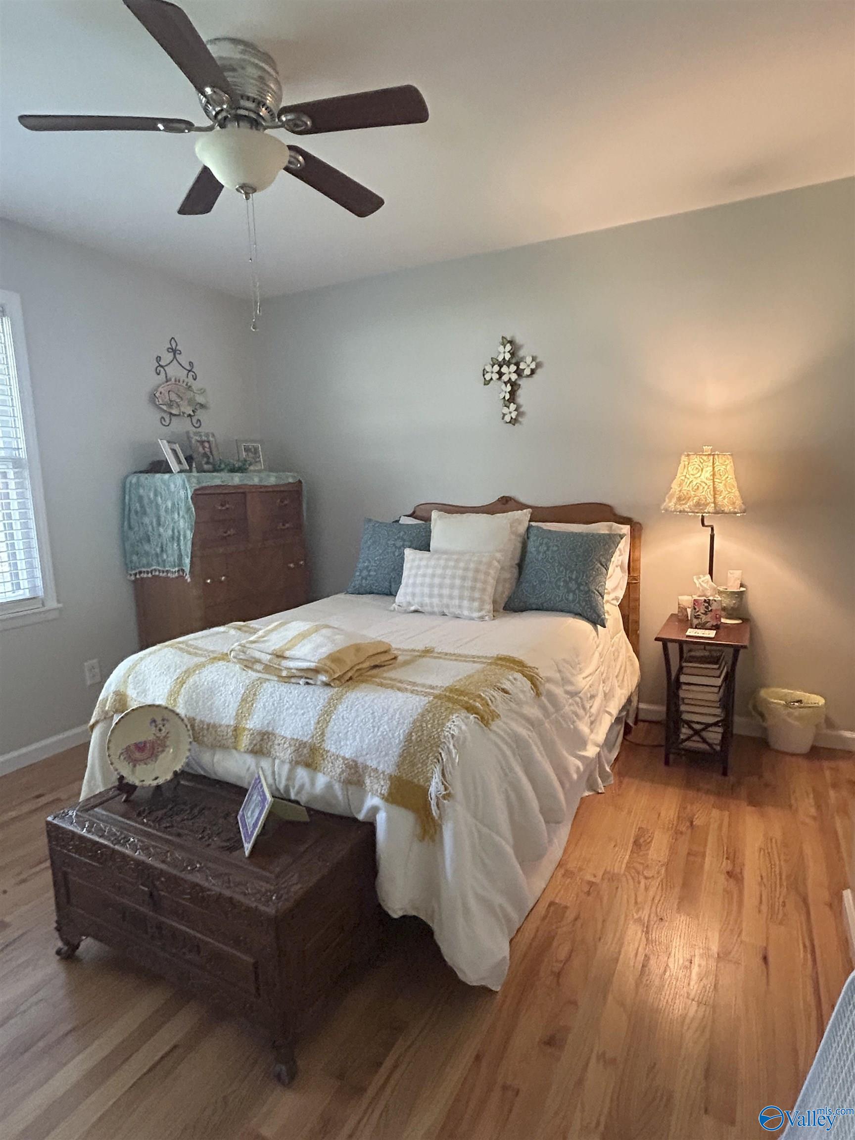 210 Aqua Vista Drive East