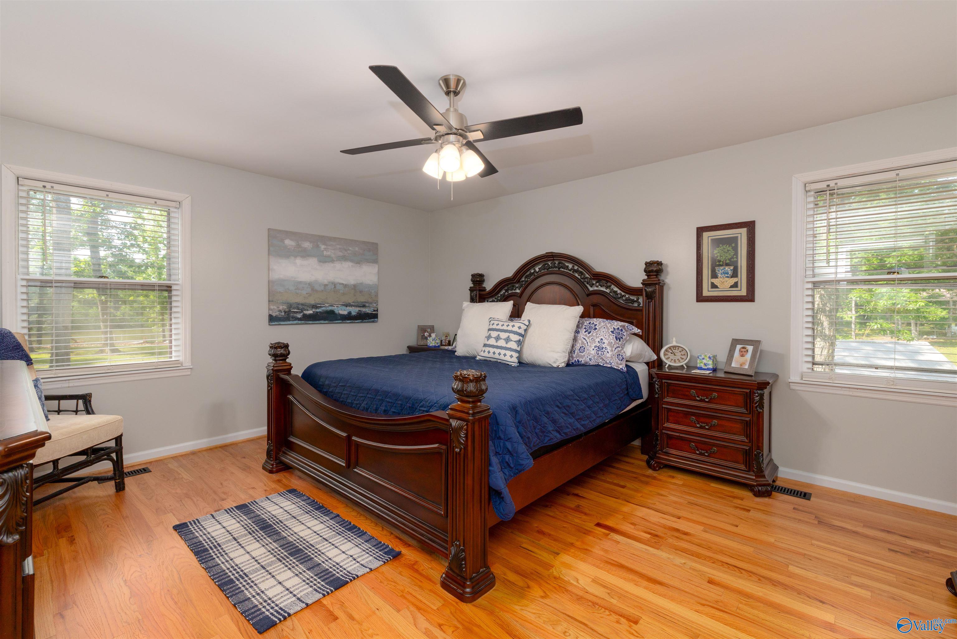 210 Aqua Vista Drive East