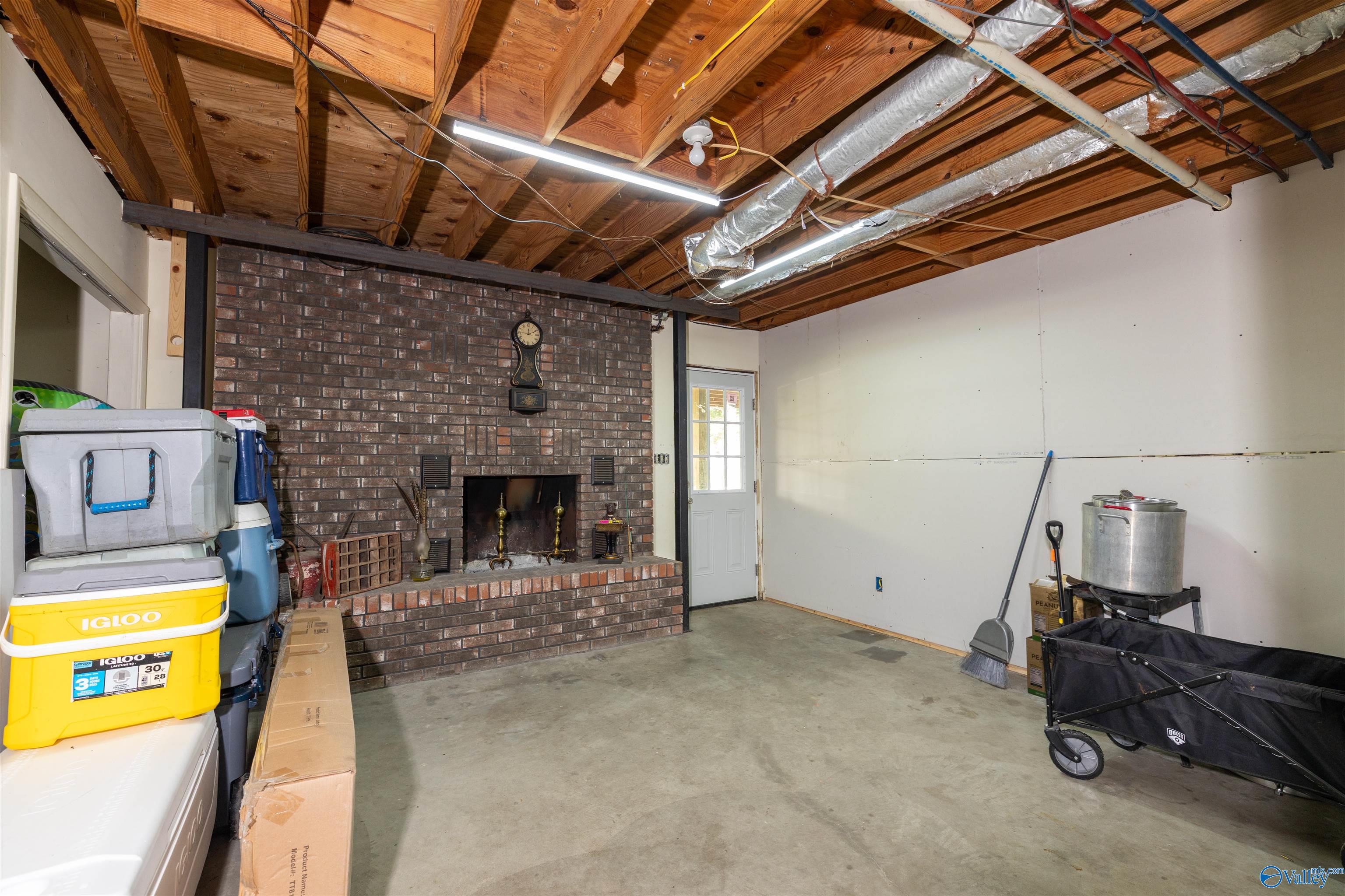 210 Aqua Vista Drive East